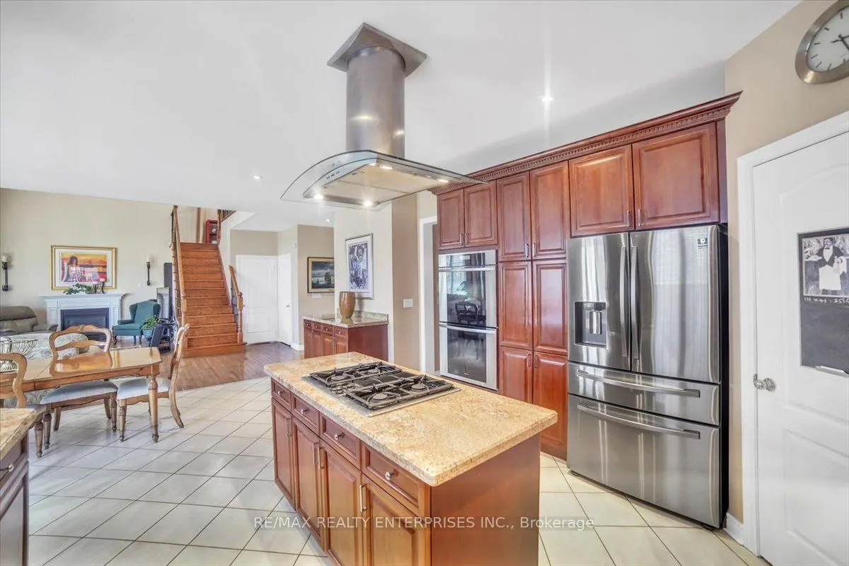 18 Southcrest Court
