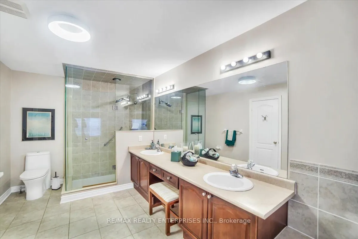18 Southcrest Court