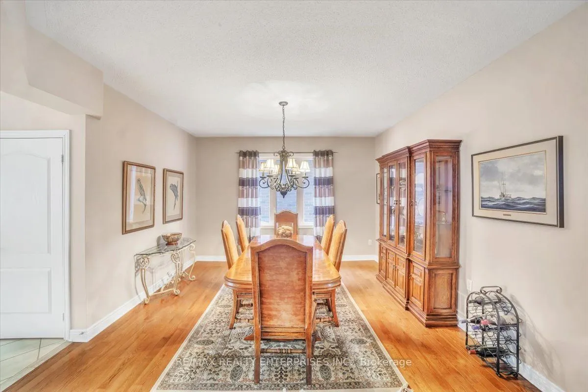 18 Southcrest Court