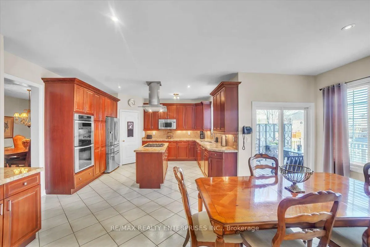 18 Southcrest Court