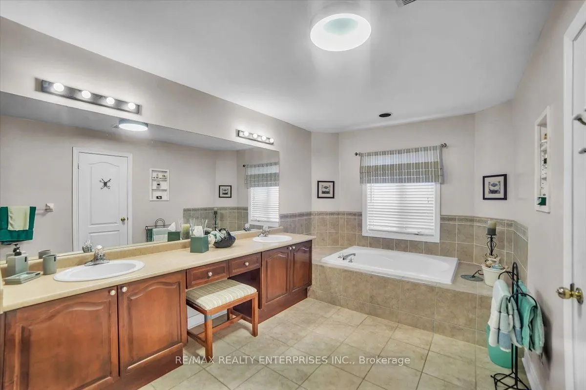 18 Southcrest Court