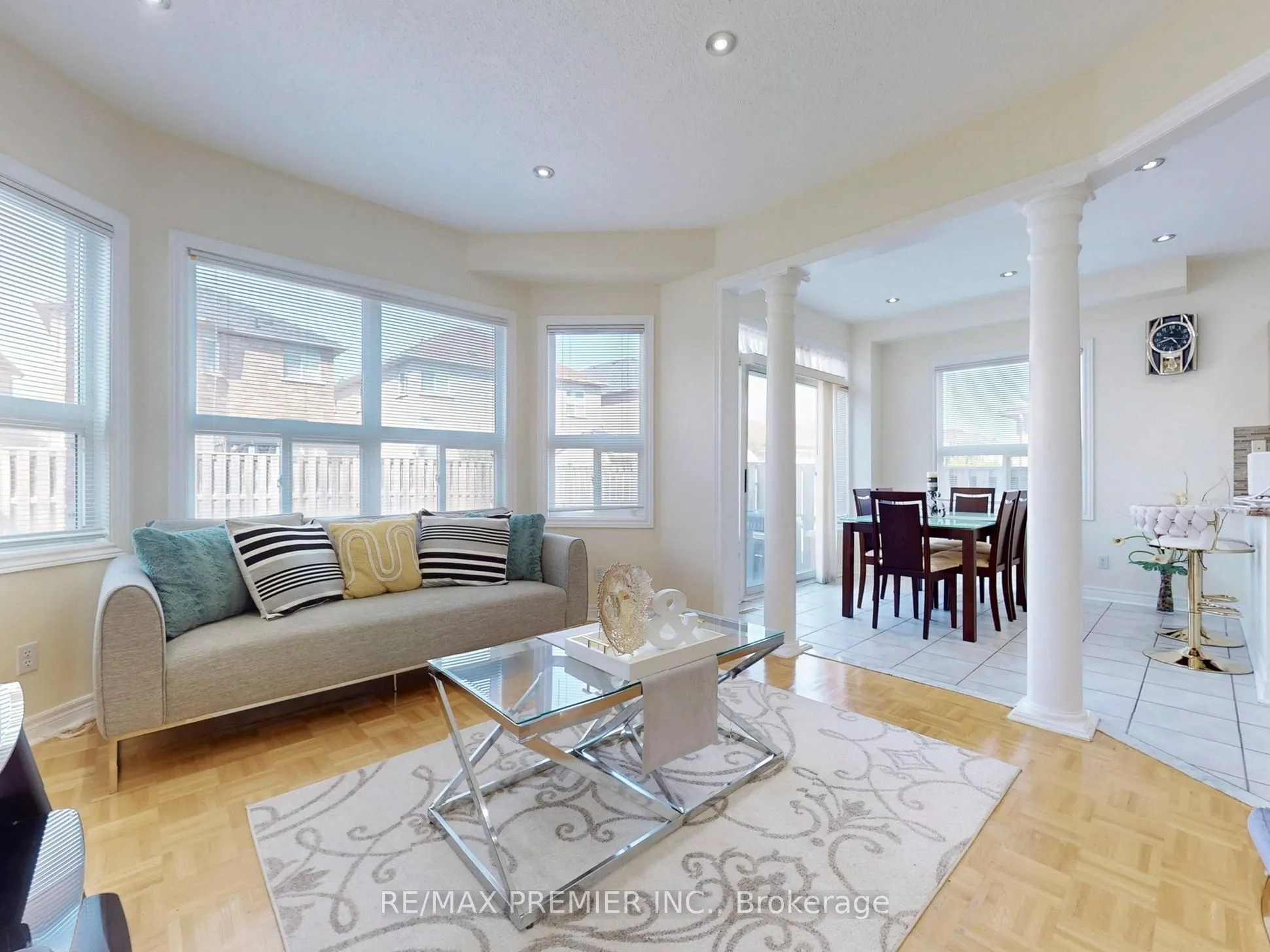 5869 Yachtsman Crossing