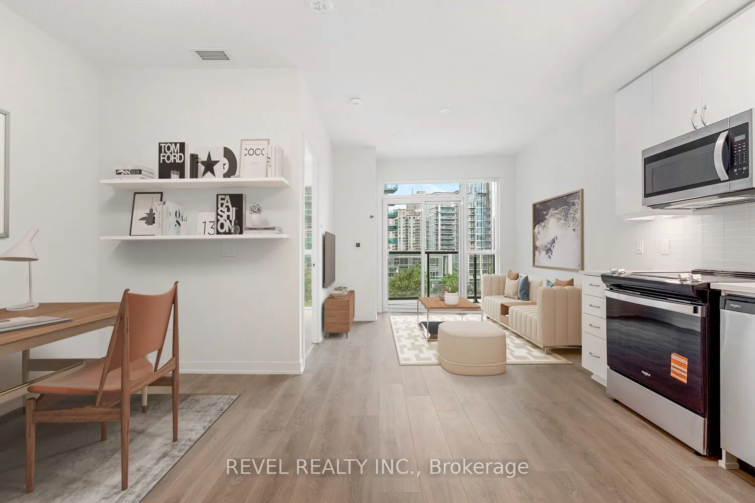 38 Annie Craig Drive, #512