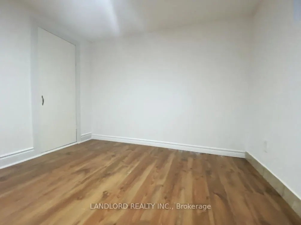 92 Holwood Avenue, #Lower