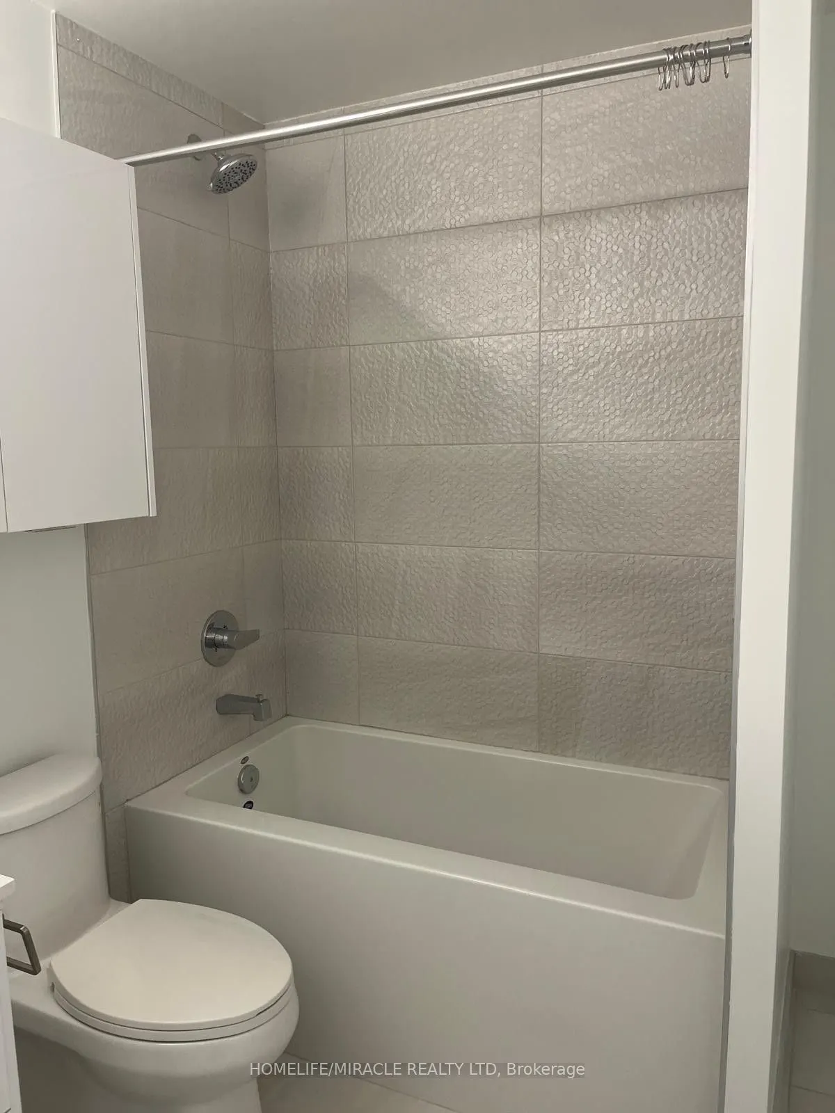 5105 Hurontario Street, #332