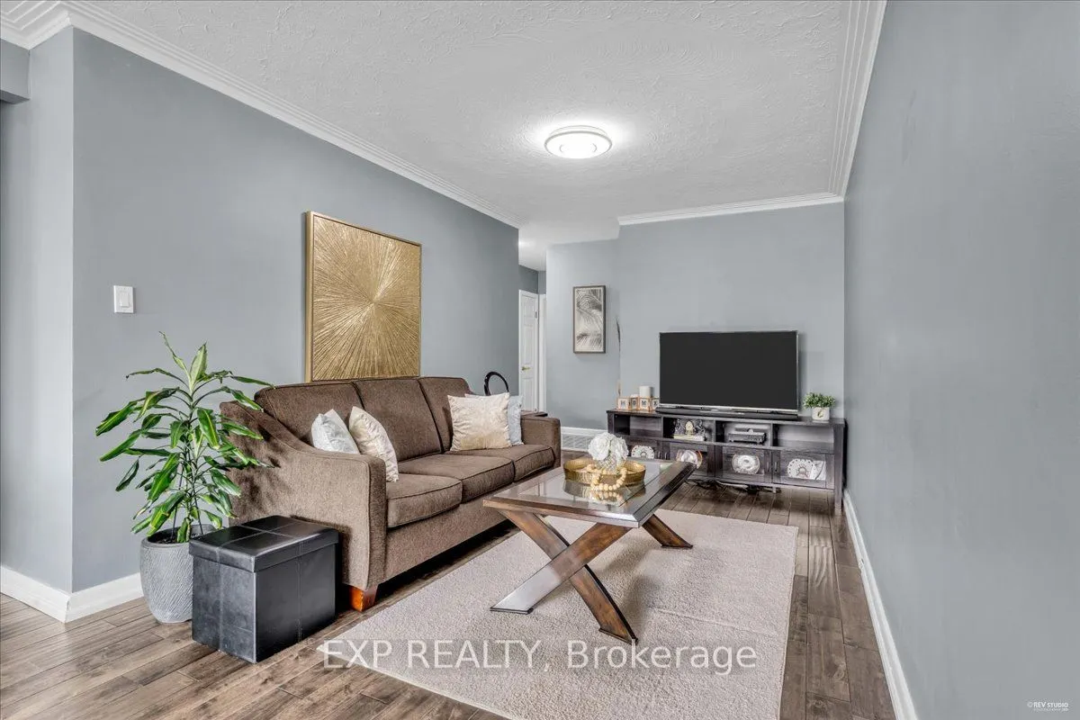 21 Kanarick Crescent