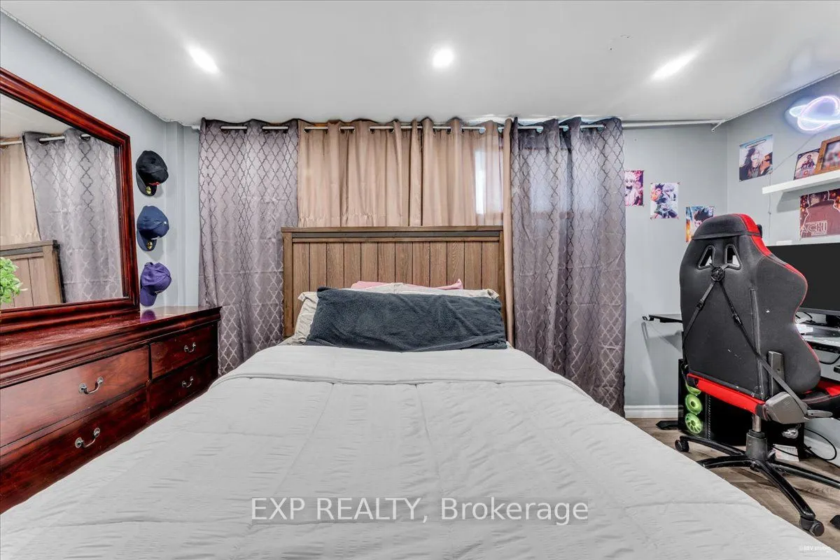 21 Kanarick Crescent
