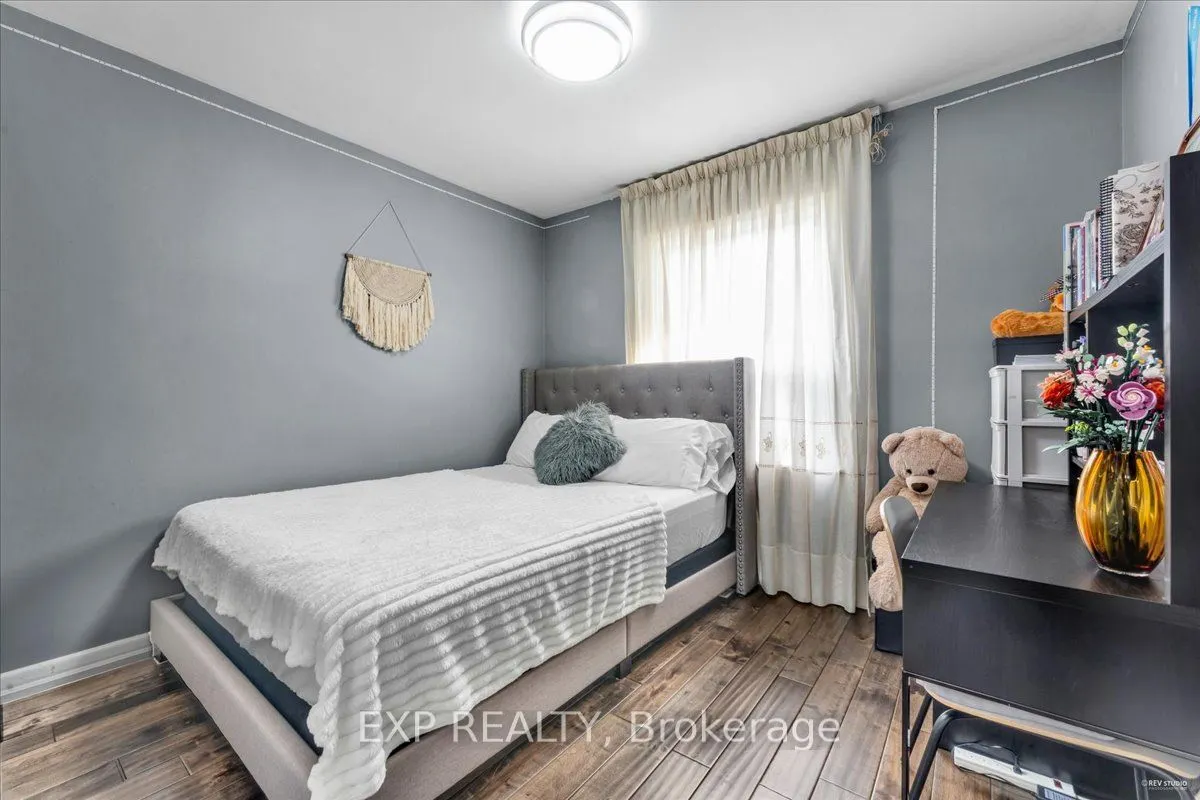 21 Kanarick Crescent