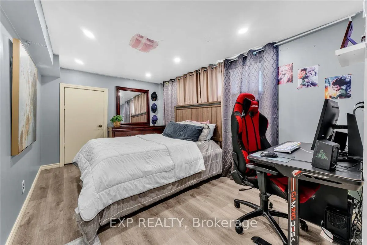 21 Kanarick Crescent