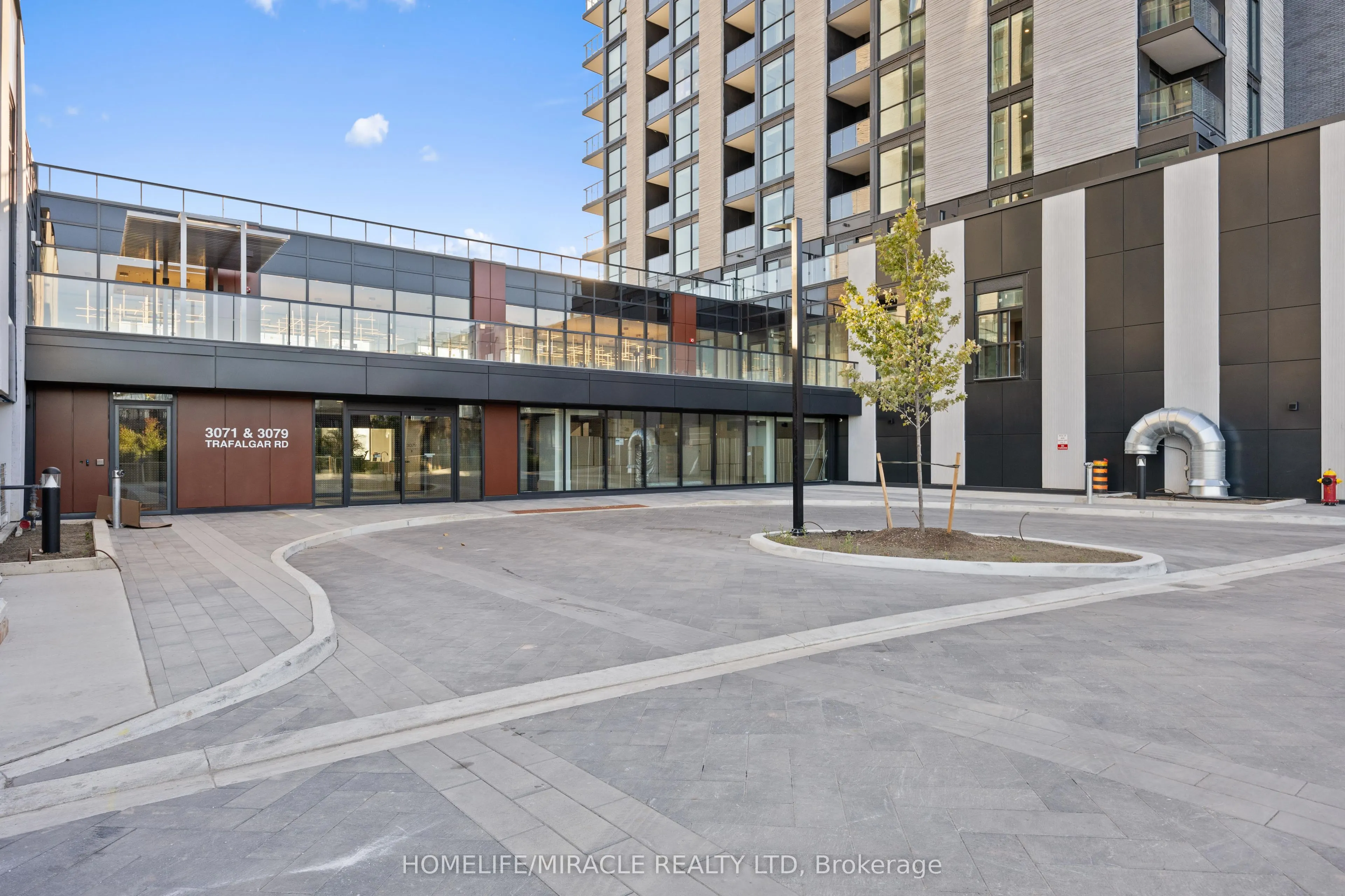 3079 Trafalgar Road, #606
