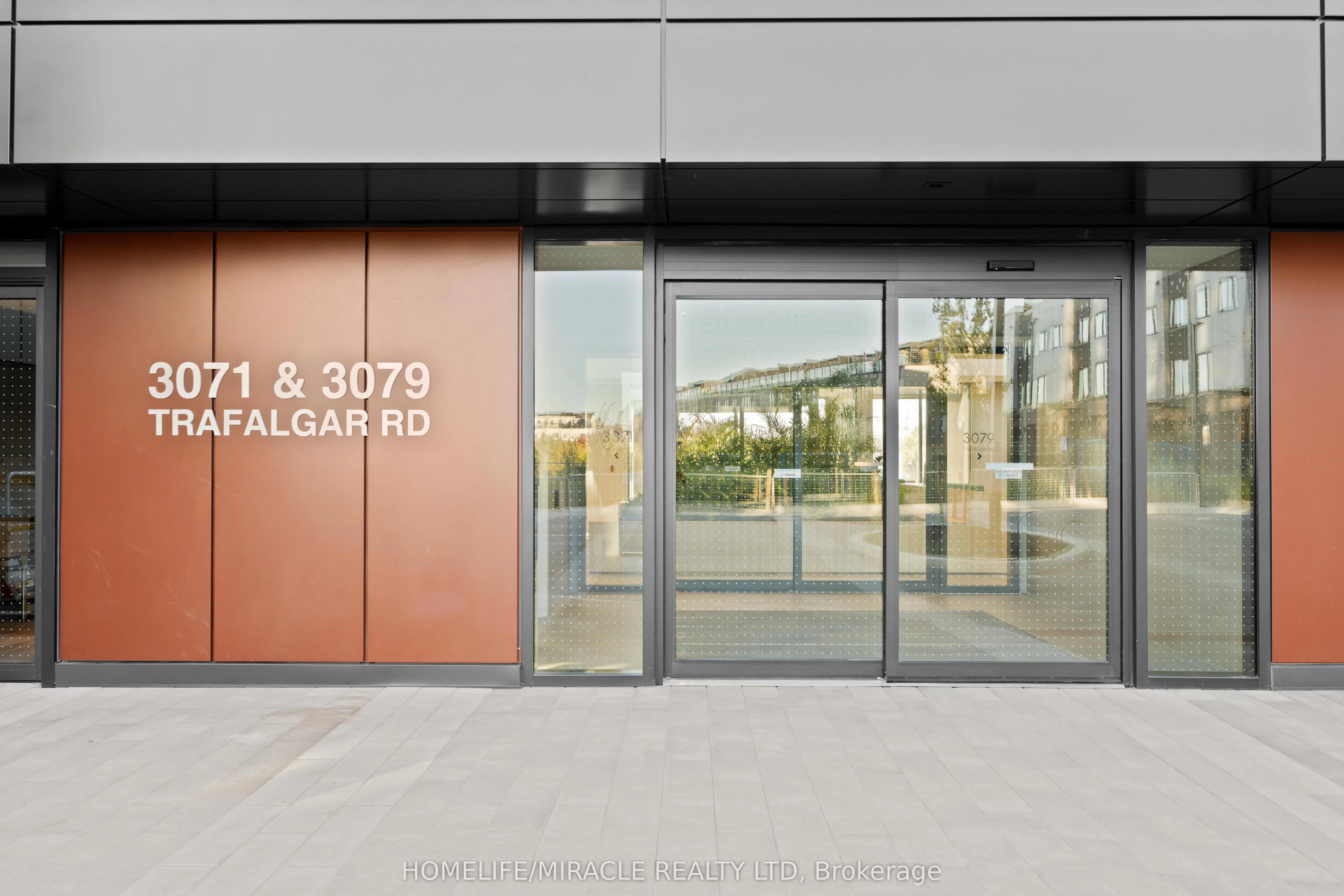 3079 Trafalgar Road, #606