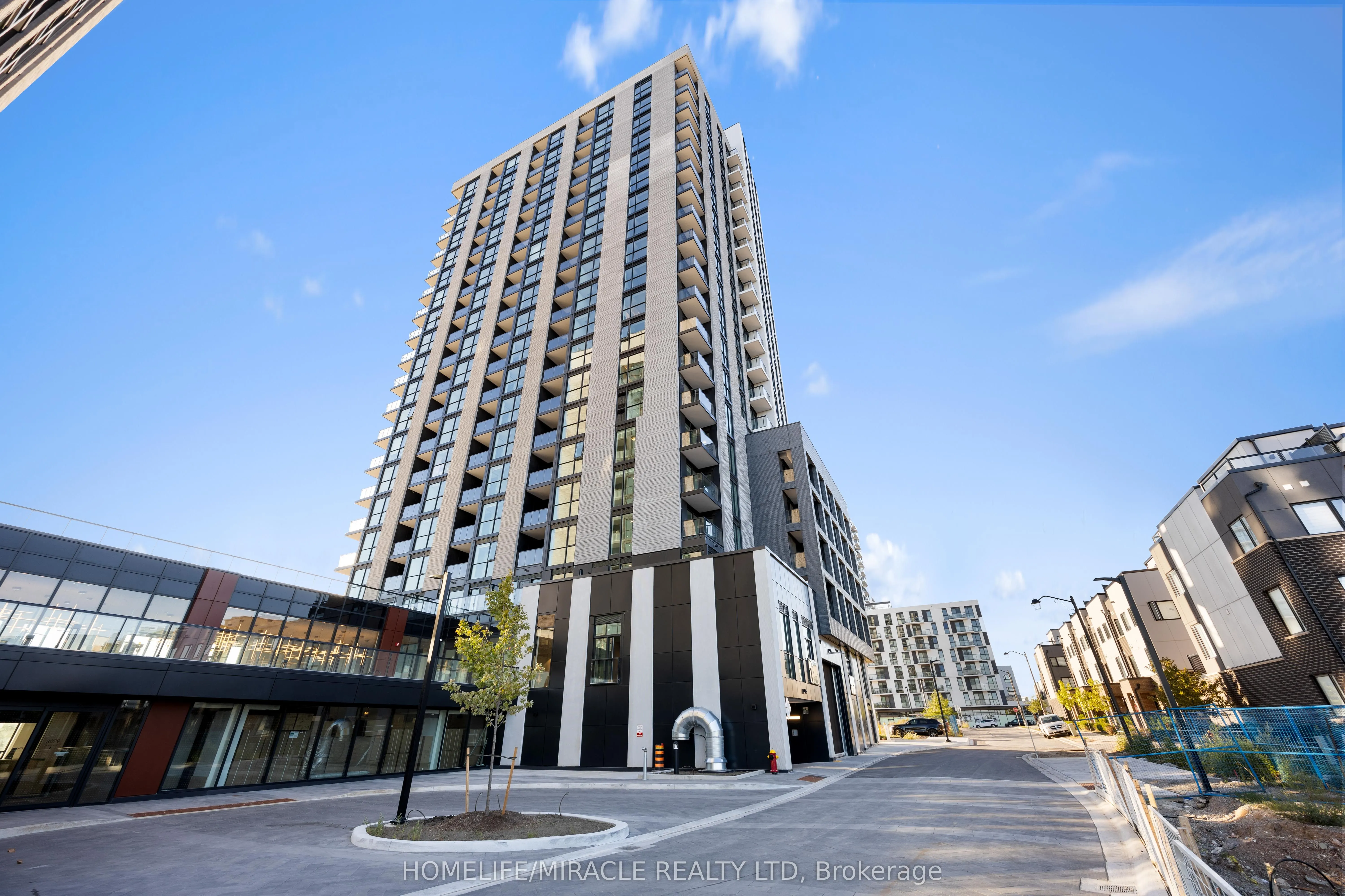 3079 Trafalgar Road, #606