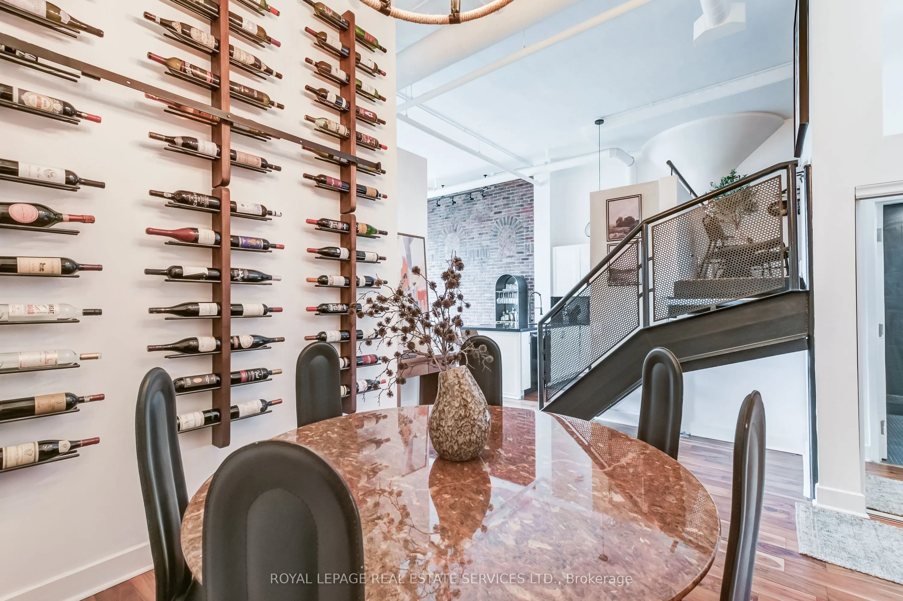 1001 Roselawn Avenue, #126