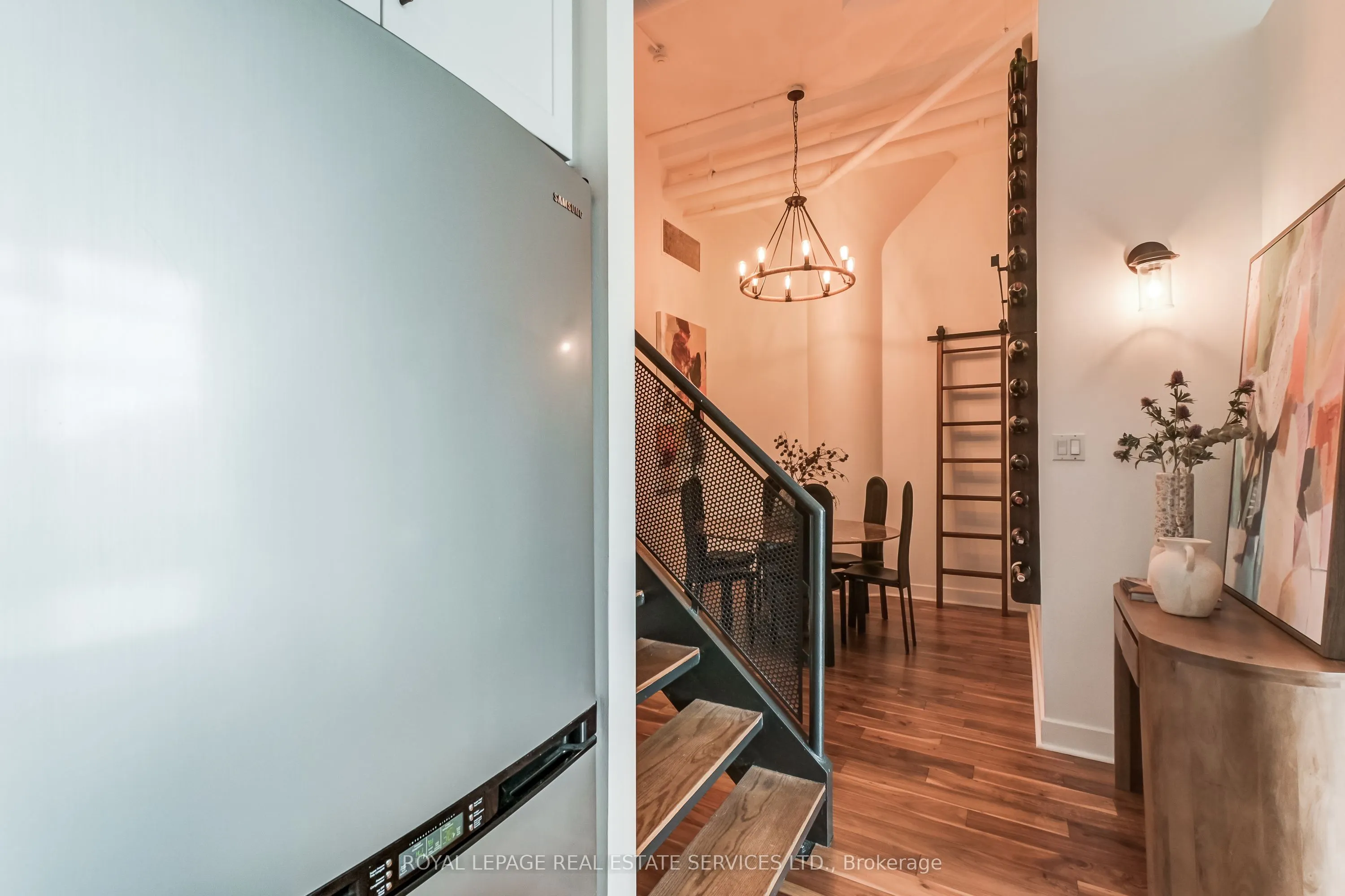 1001 Roselawn Avenue, #126