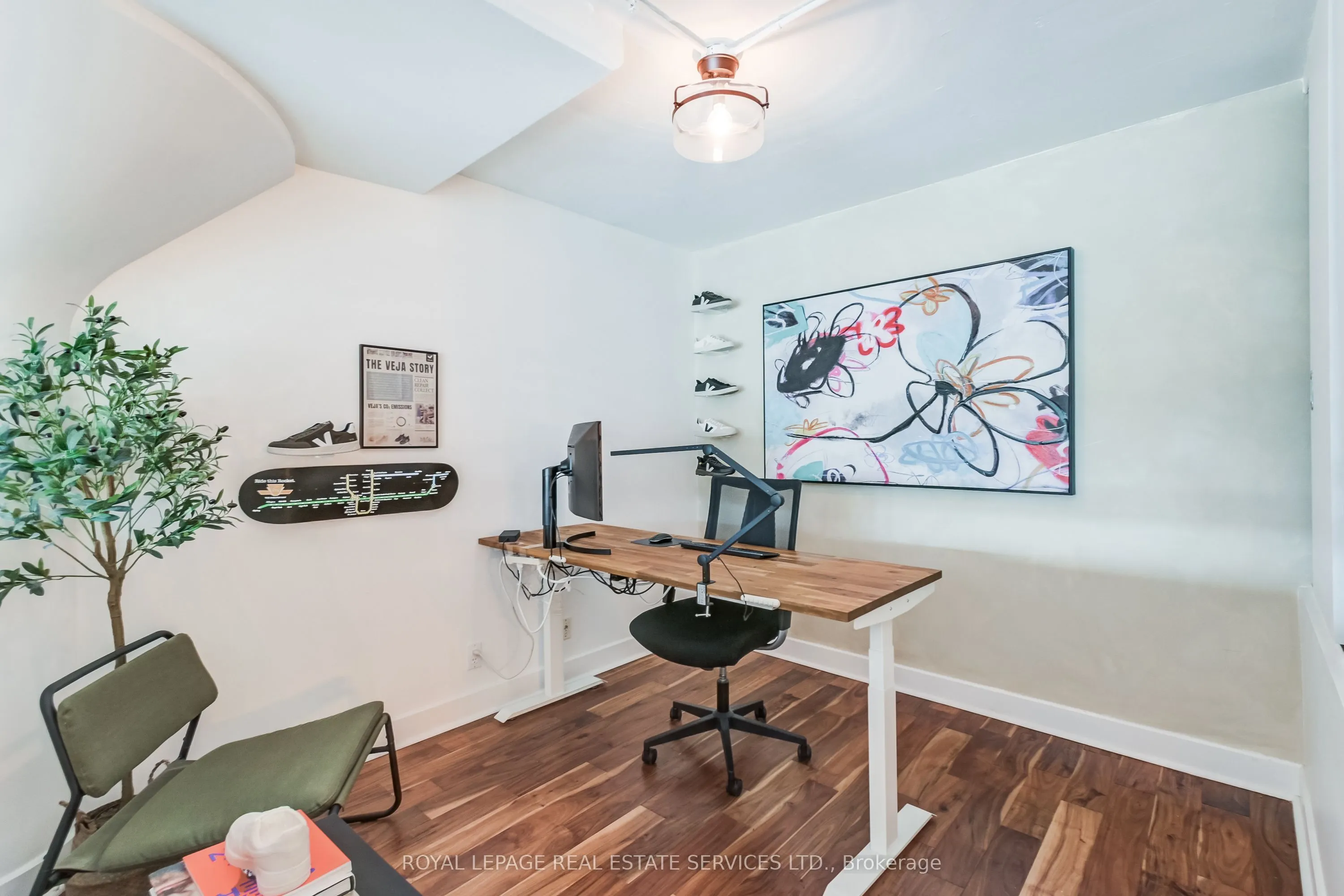 1001 Roselawn Avenue, #126