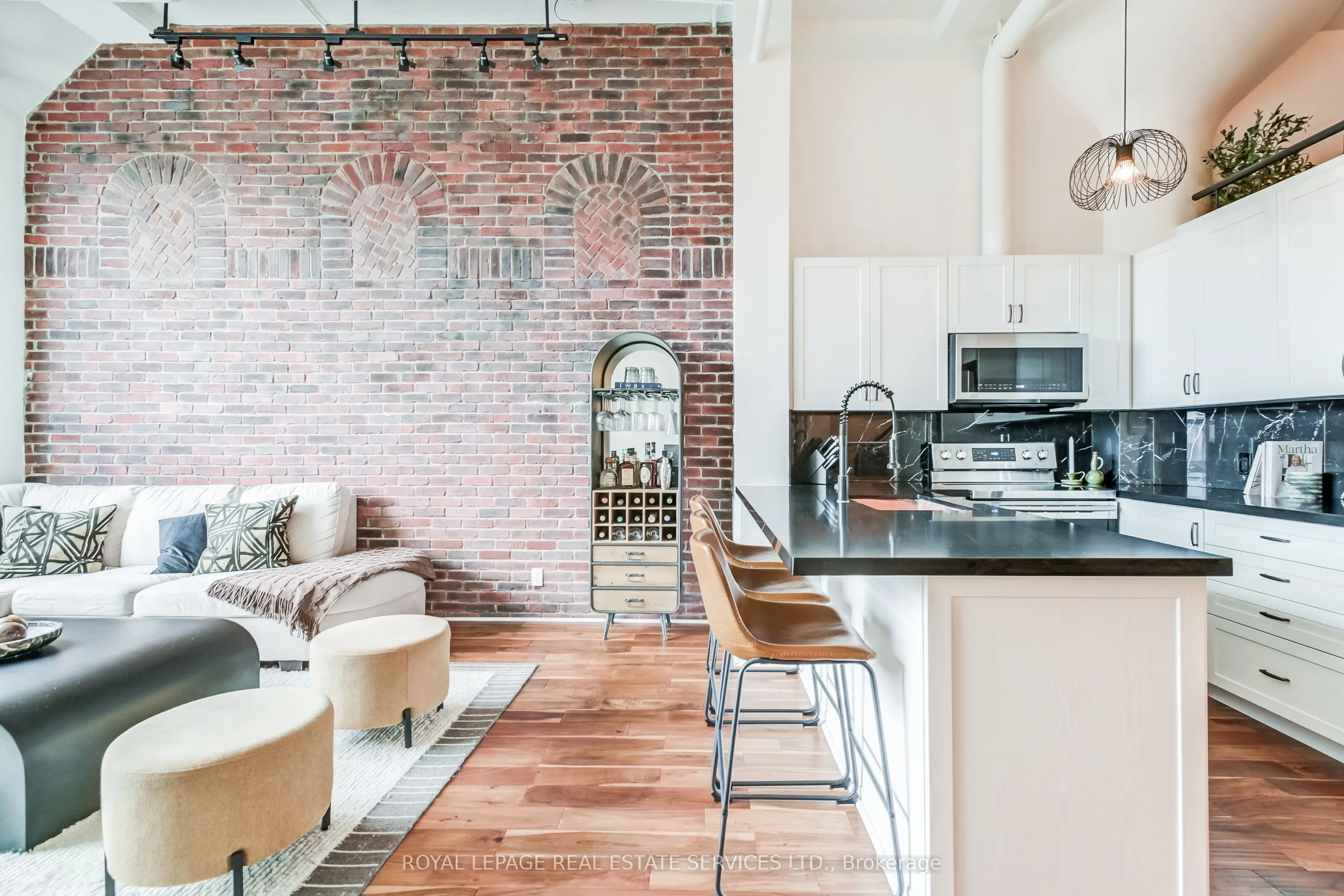 1001 Roselawn Avenue, #126