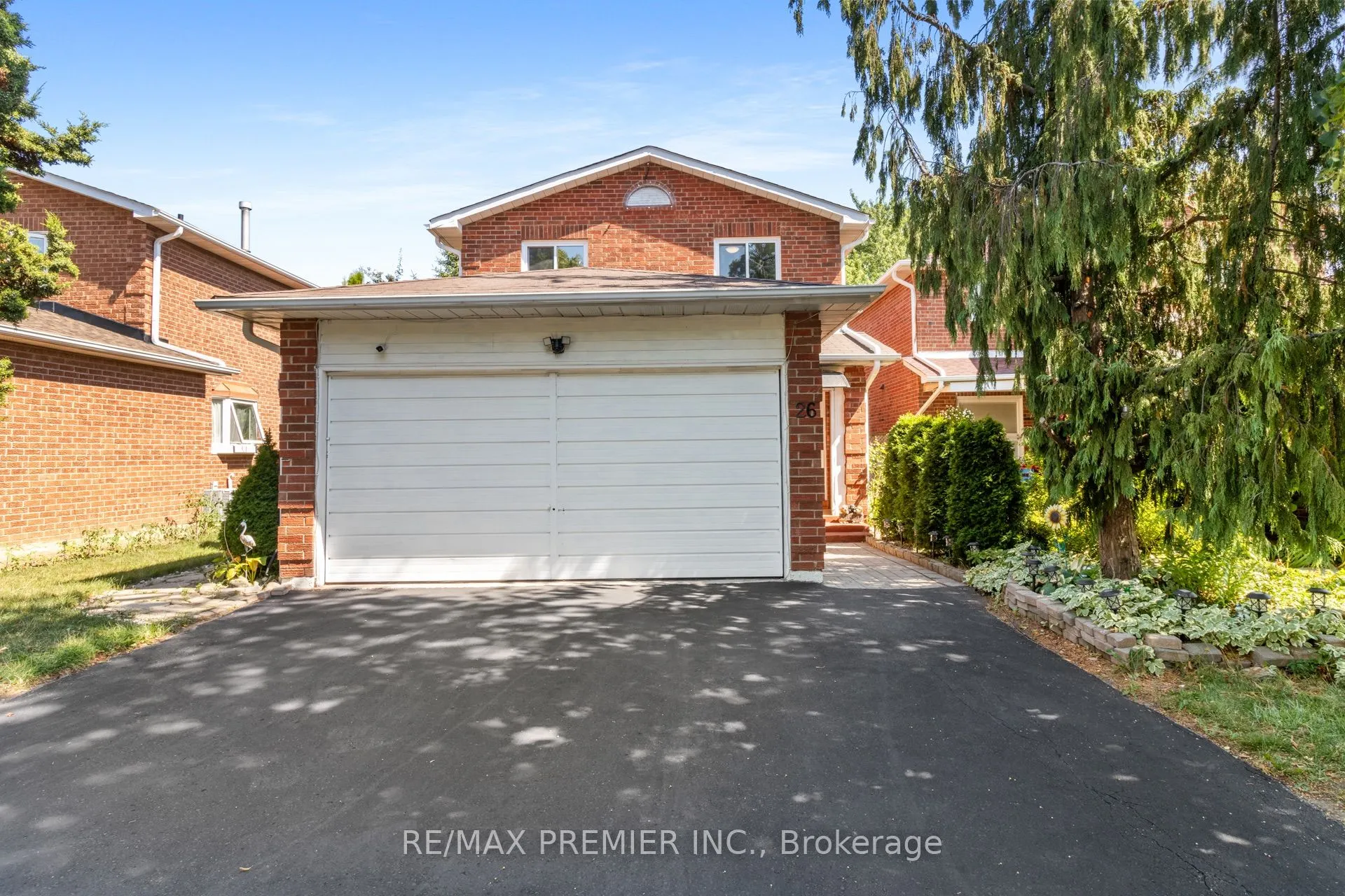 26 Ecclestone Drive