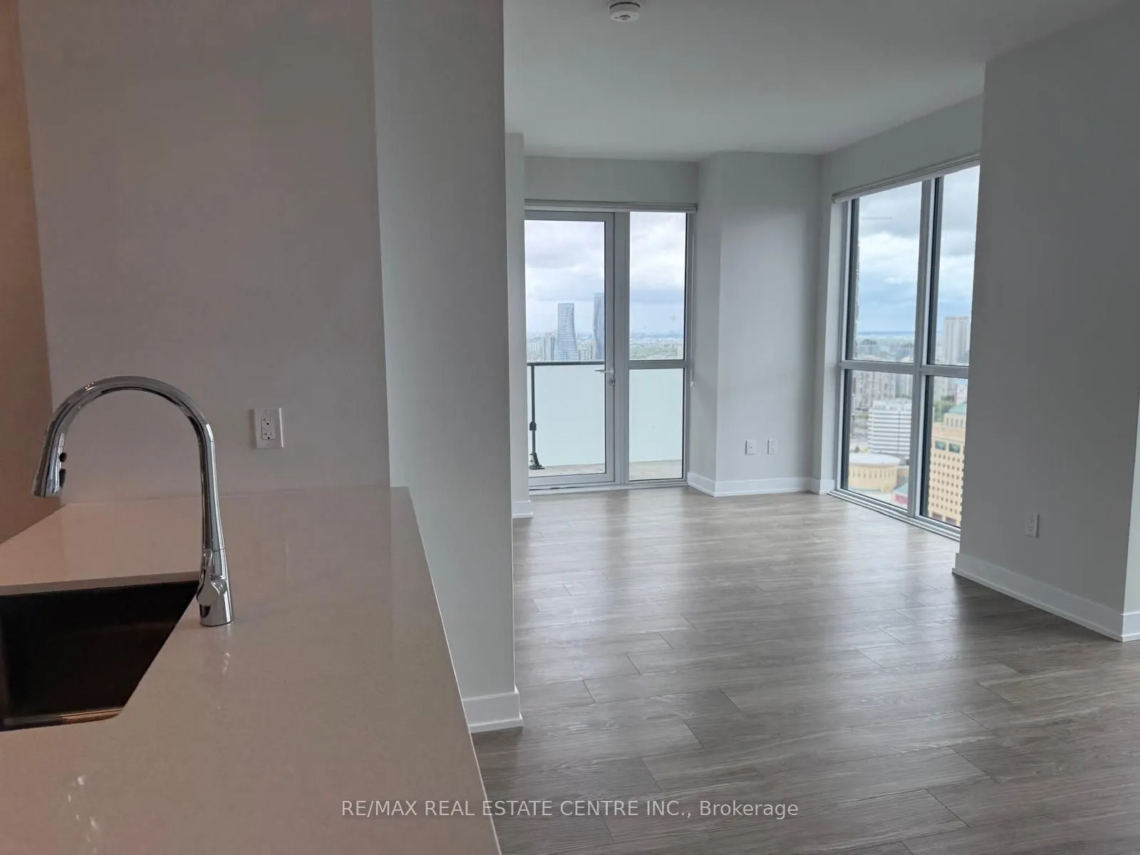 430 Square One Drive, #3303