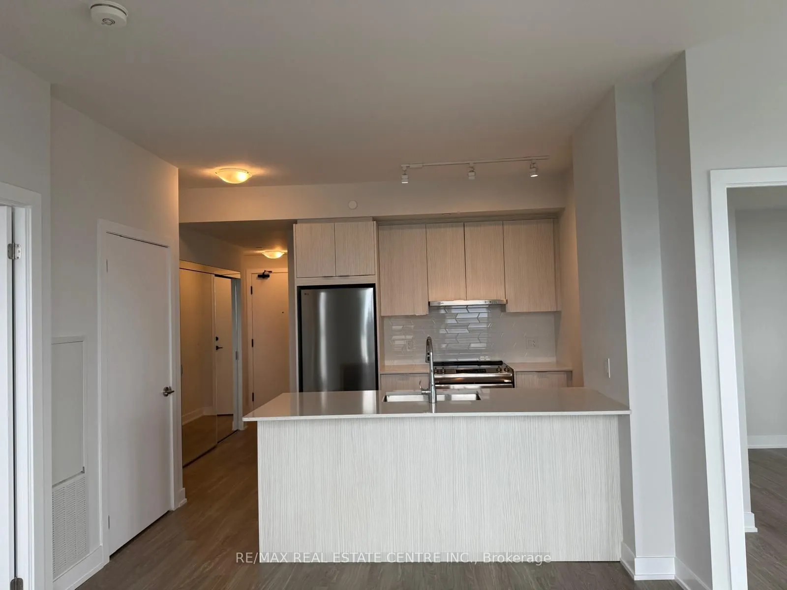 430 Square One Drive, #3303