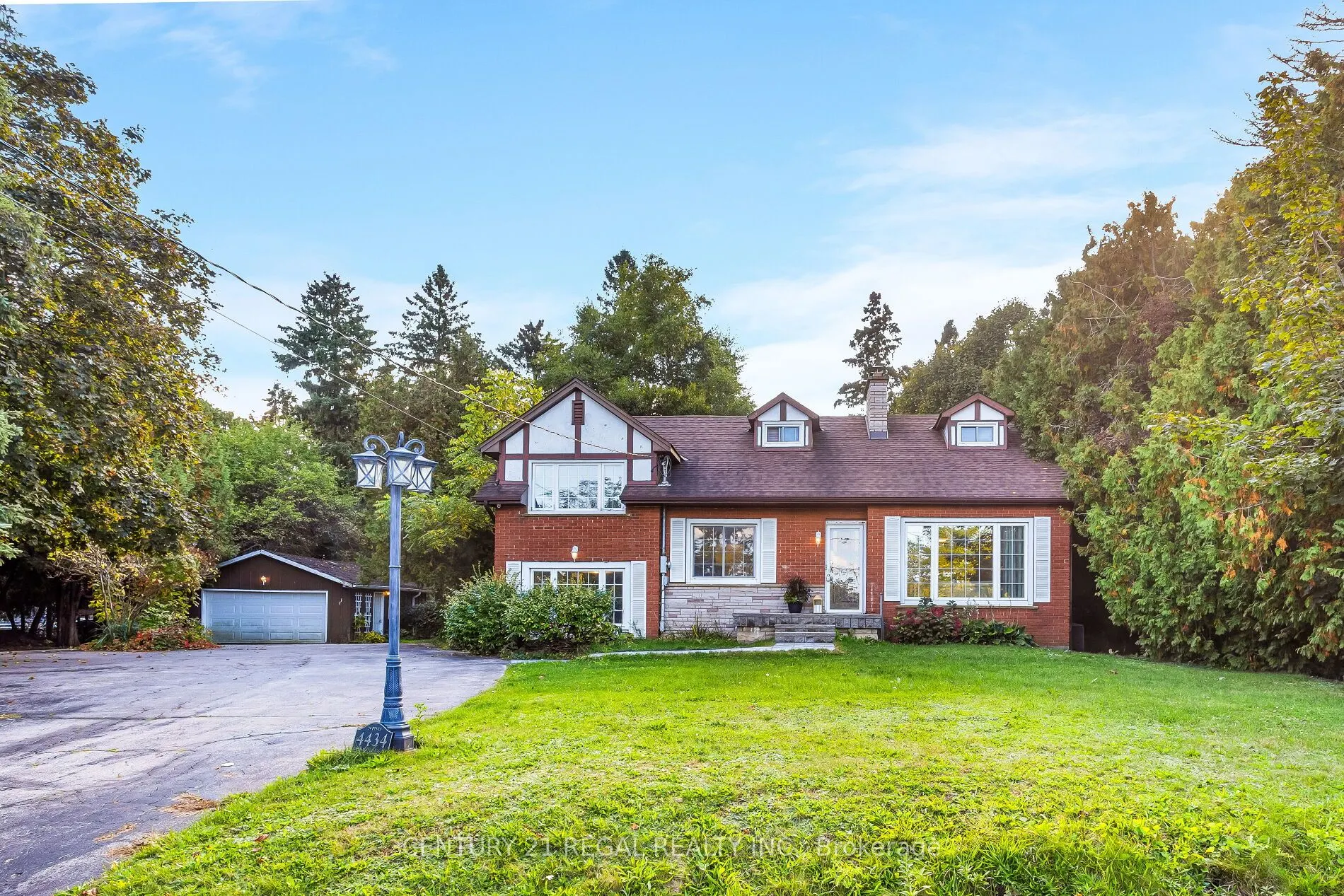 4434 Cedar Springs Road