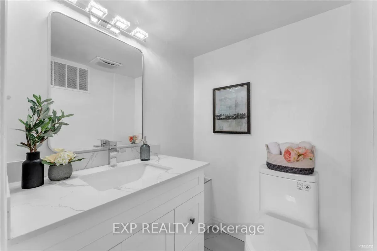 135 Marlee Avenue, #1603