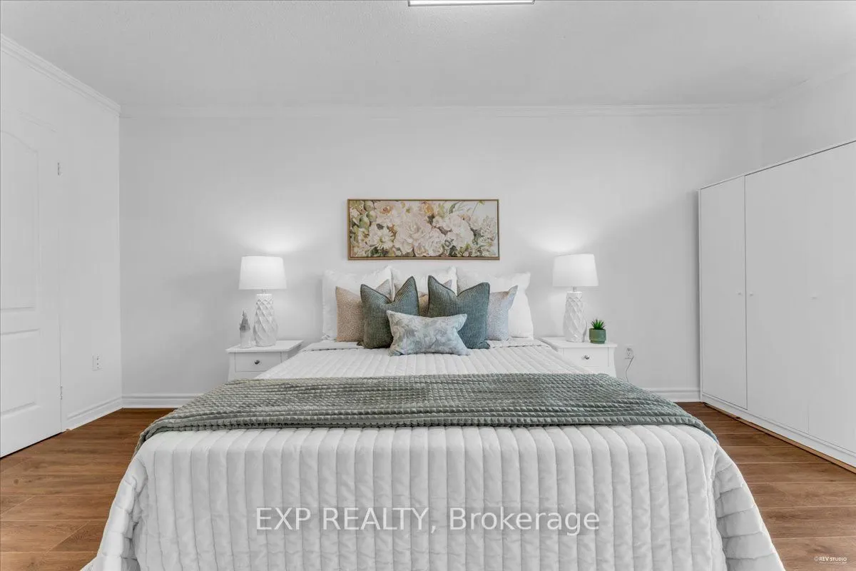 135 Marlee Avenue, #1603
