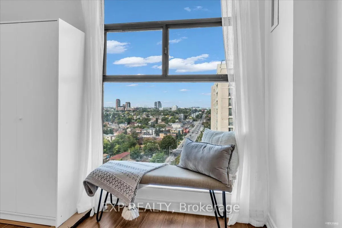 135 Marlee Avenue, #1603