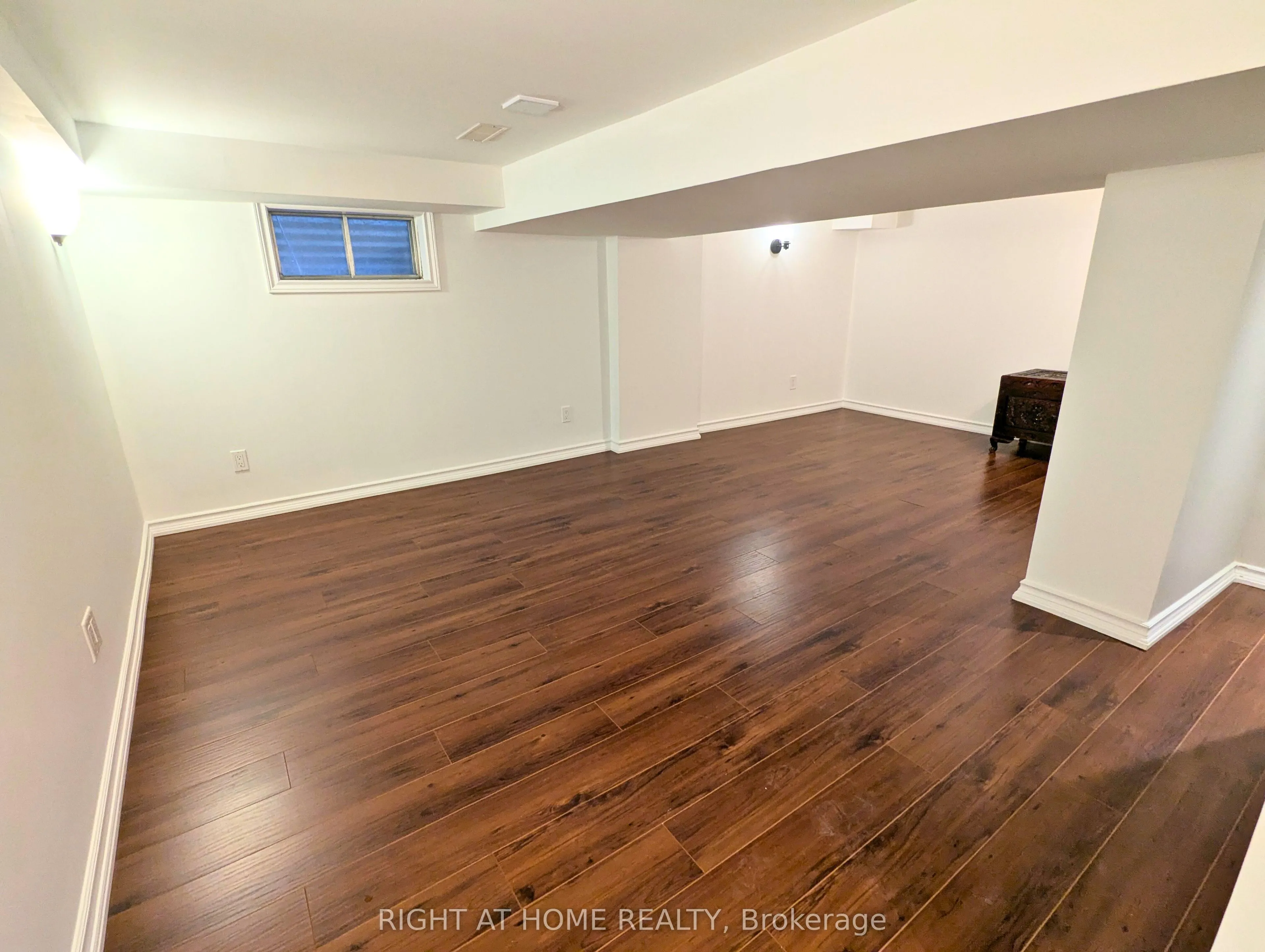 2599 Inlake Court