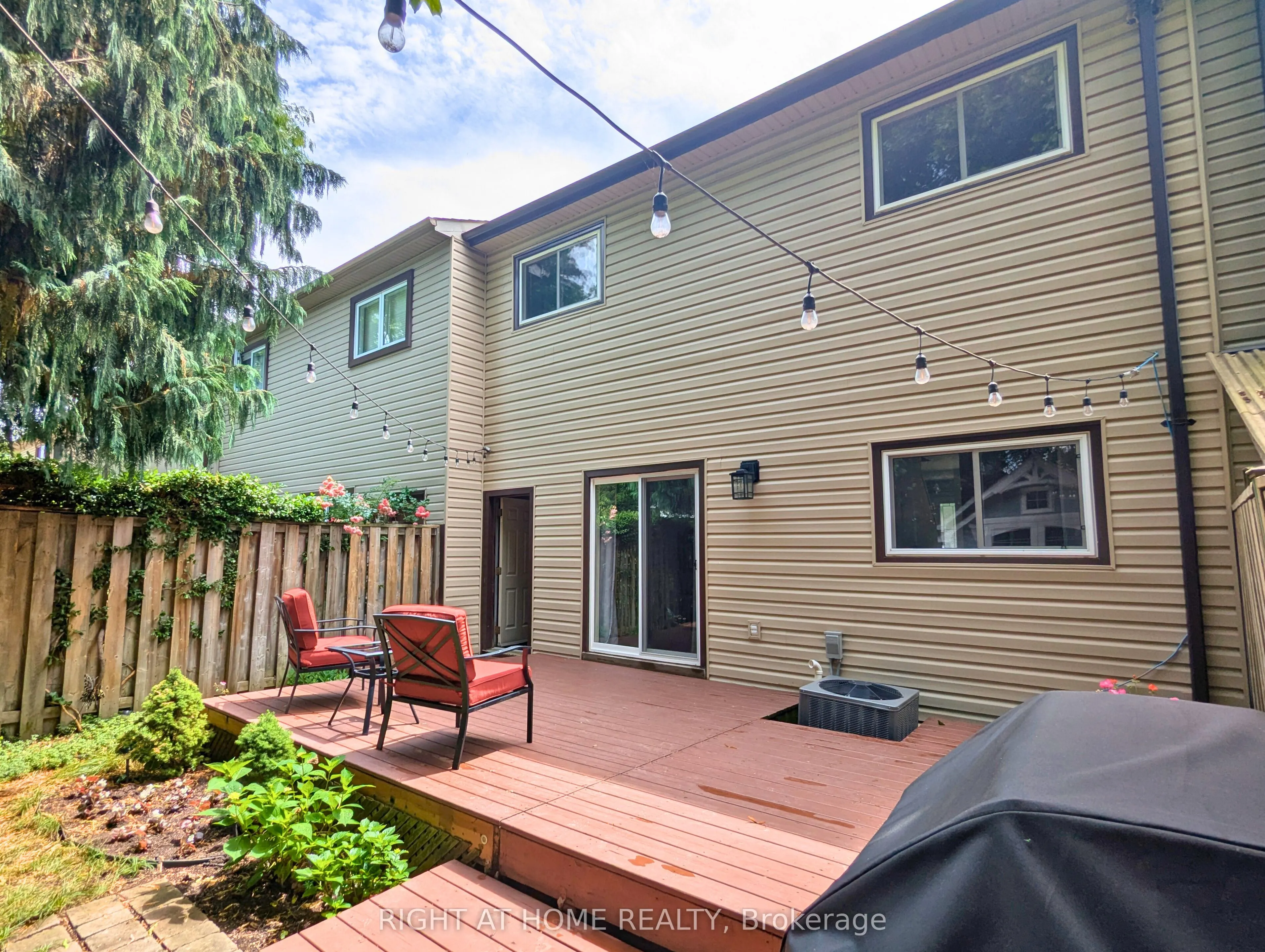 2599 Inlake Court