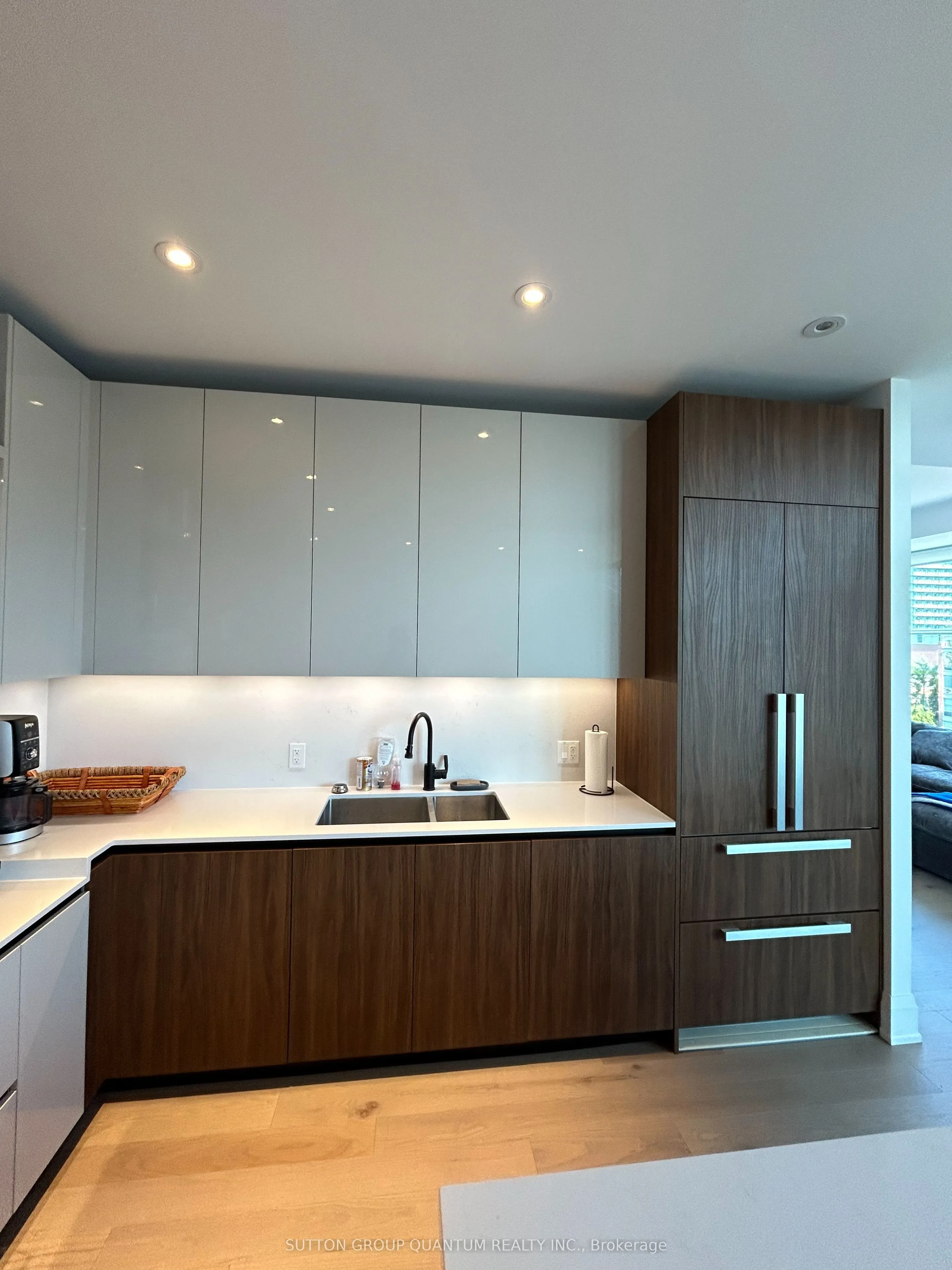 55 Port Street E, #504