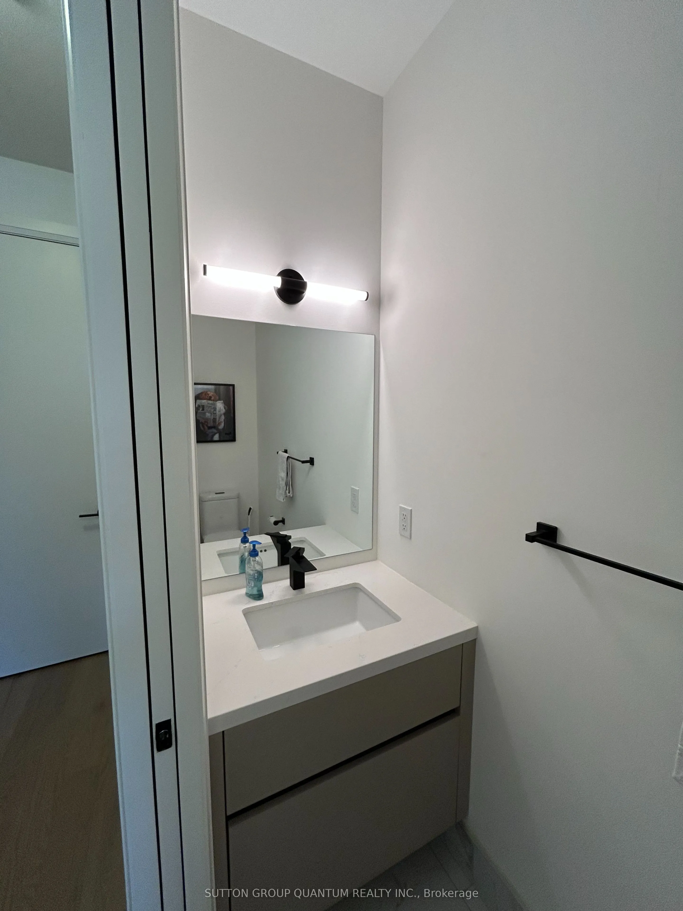 55 Port Street E, #504