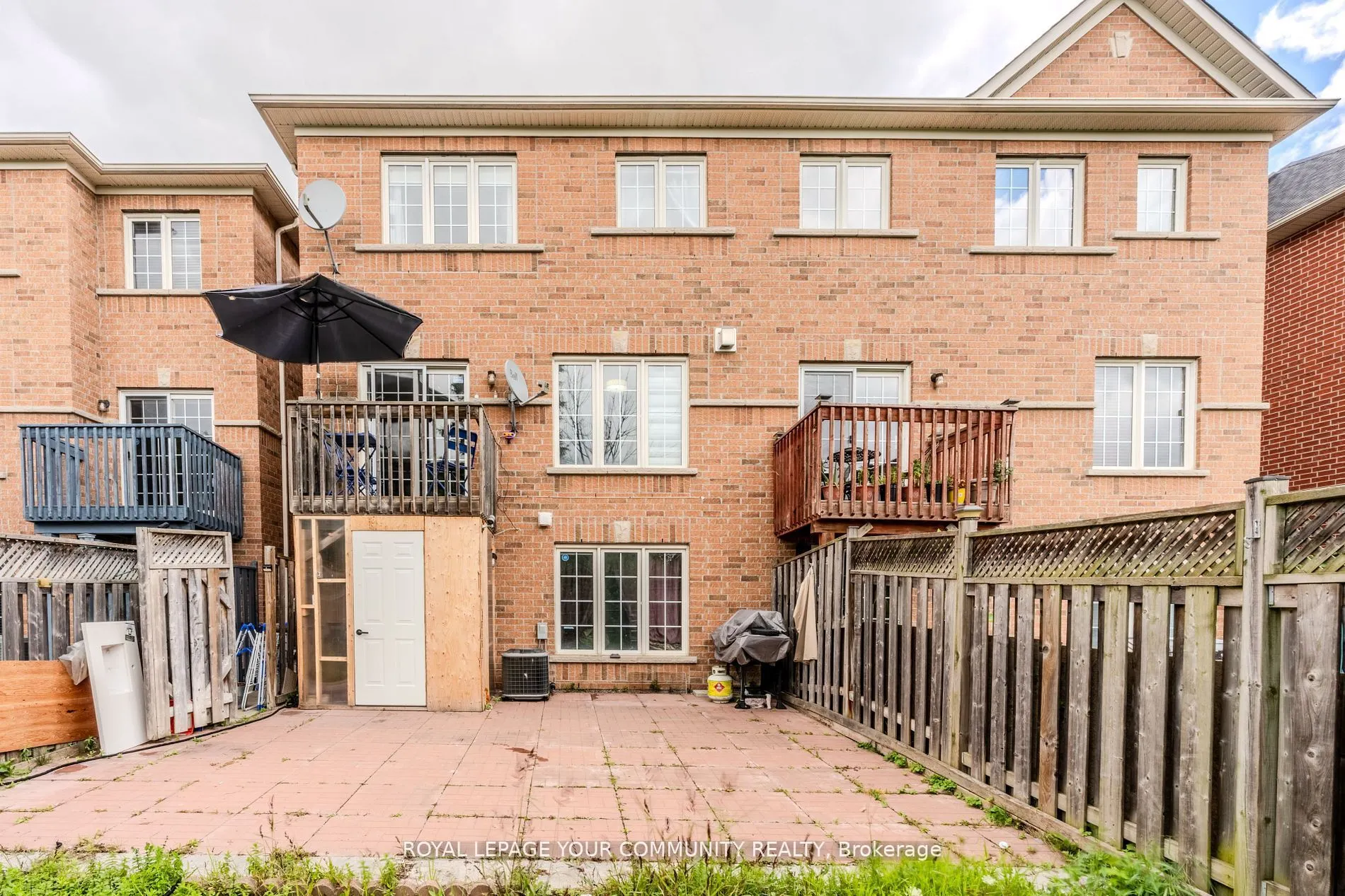 22 Panama Place
