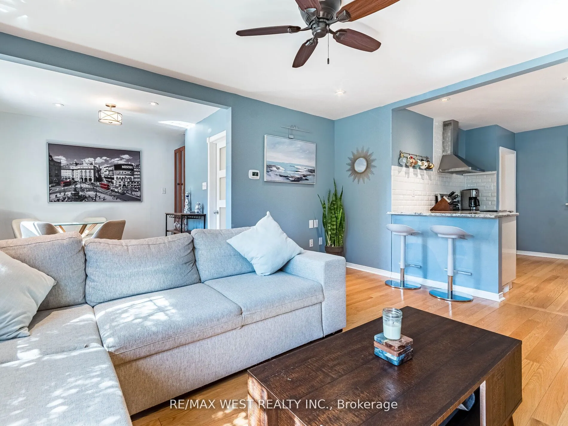 76 Laburnham Avenue