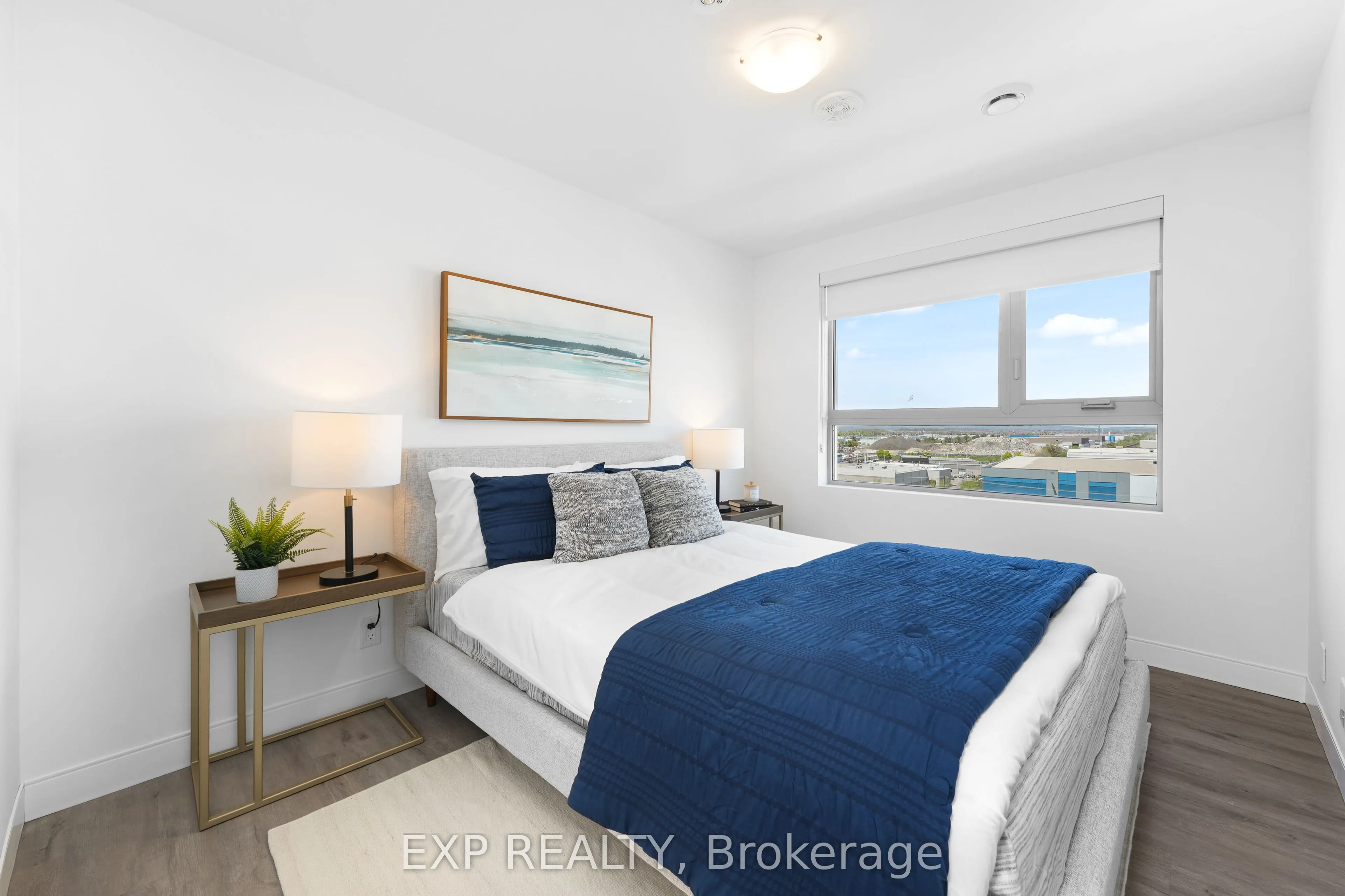 100 Manett Crescent, #914