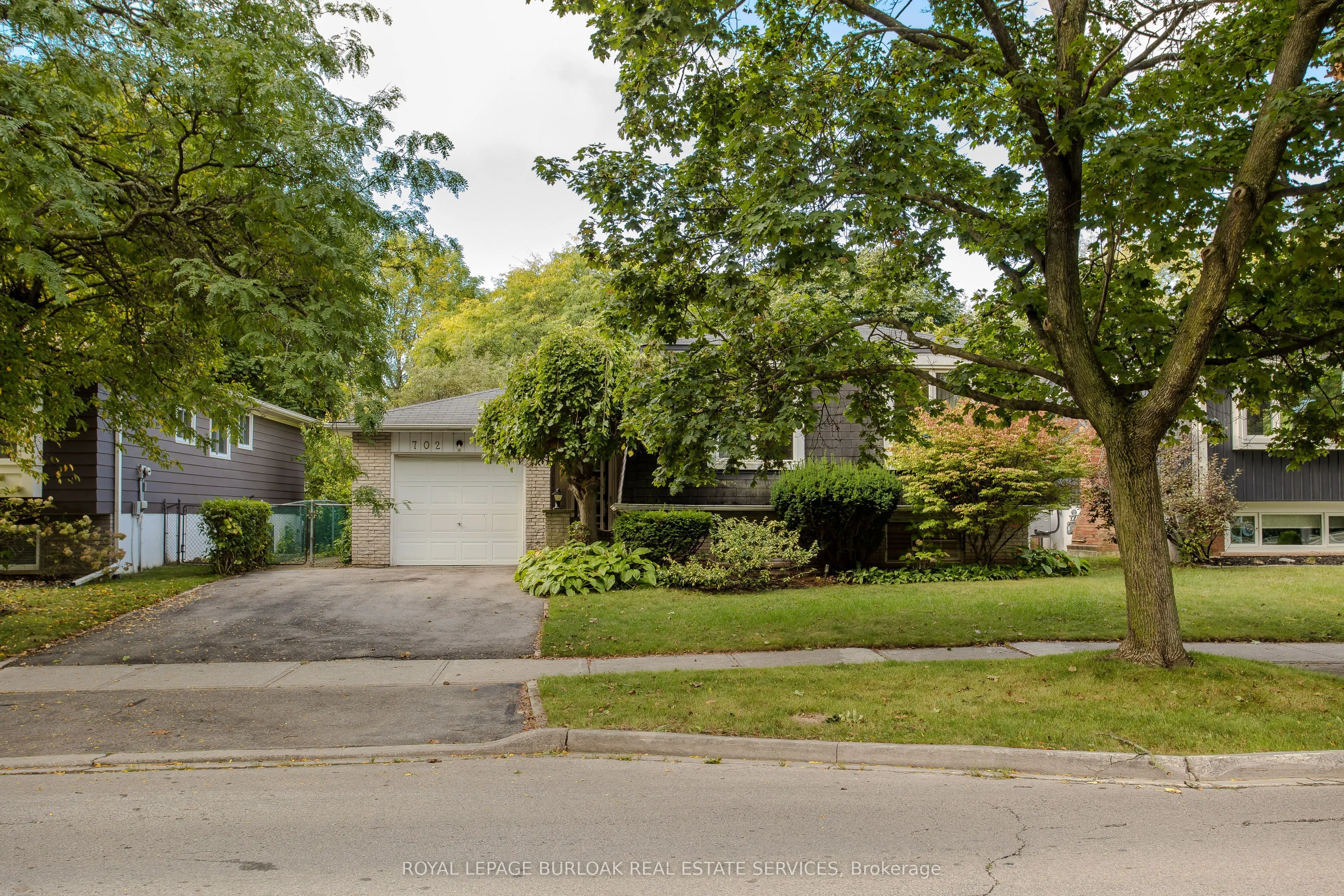 702 Francis Road