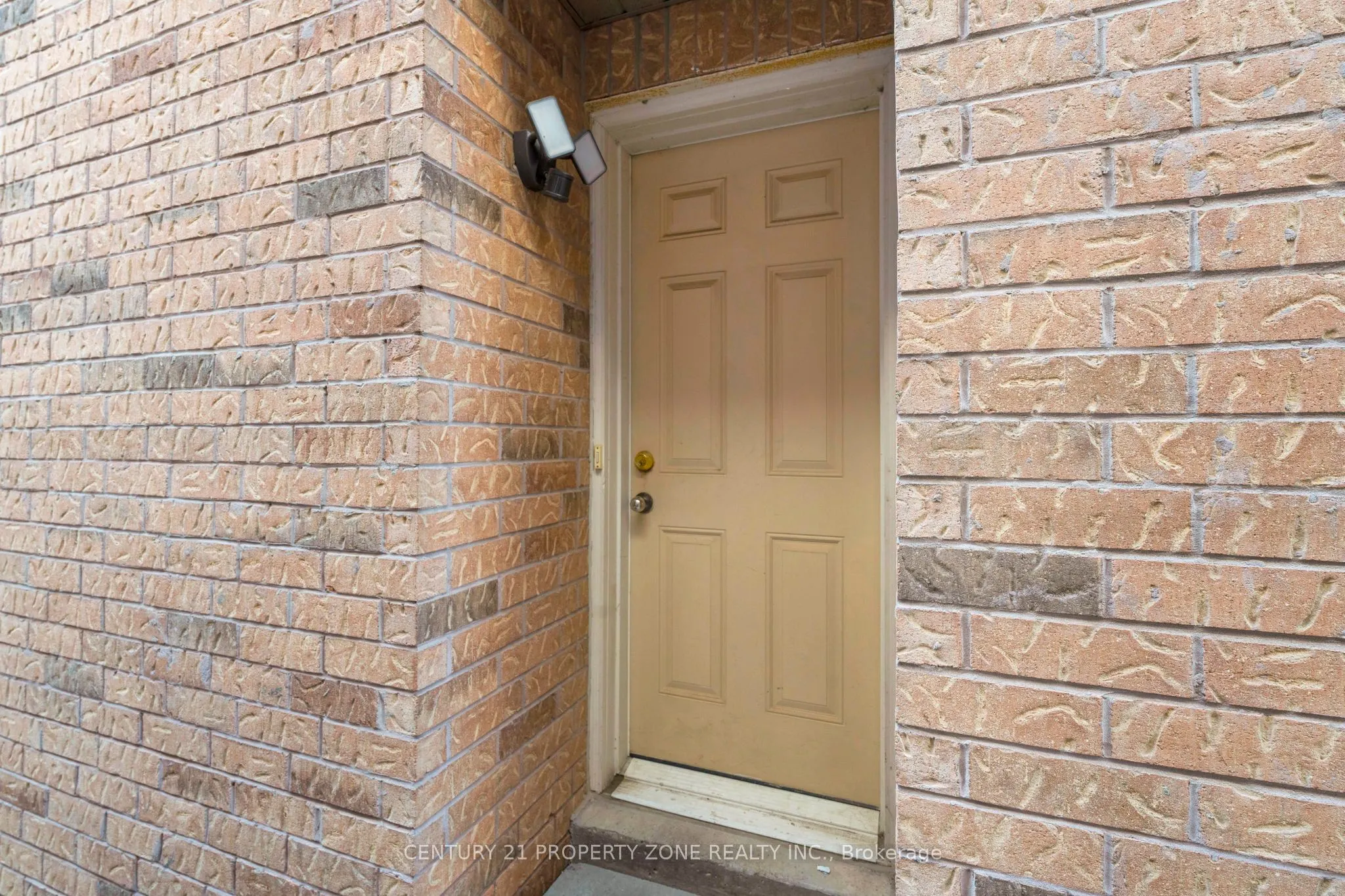 42 Spotted Owl Crescent