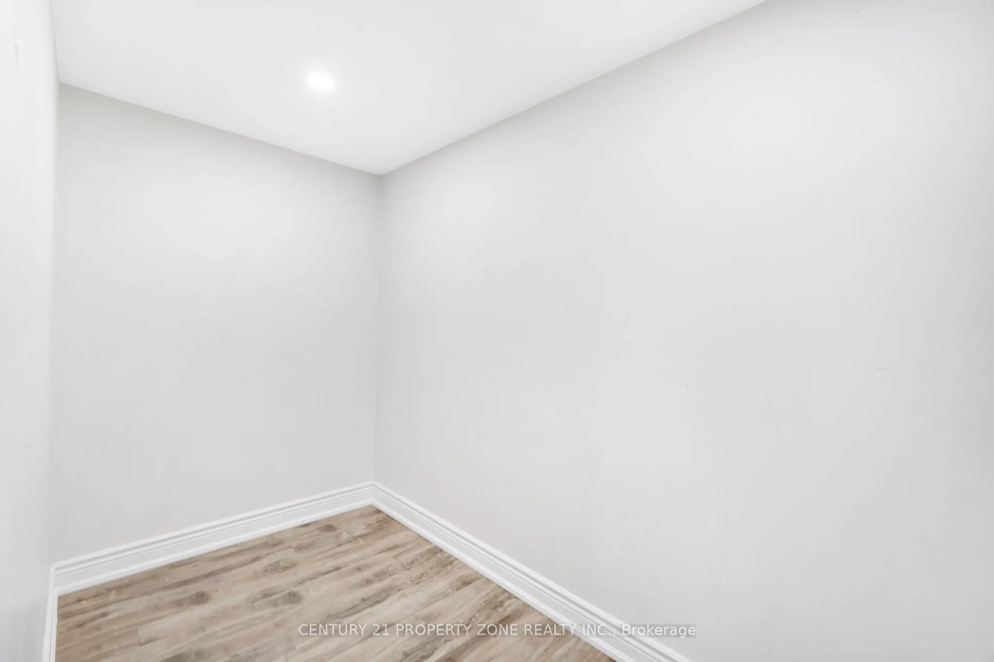 42 Spotted Owl Crescent
