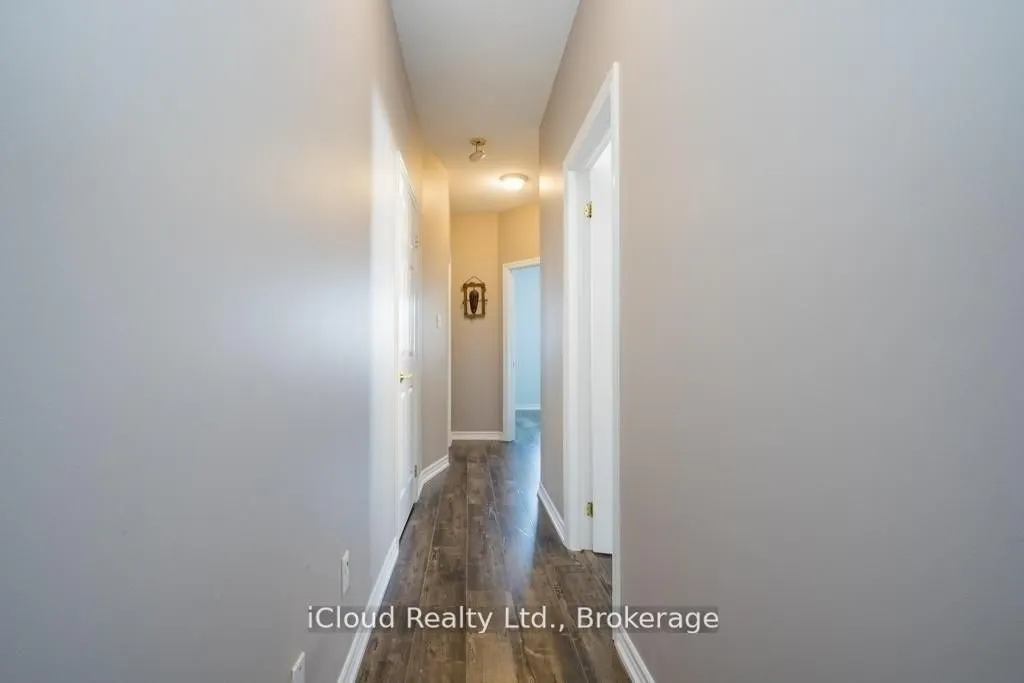 12 King George Road, #Room 2