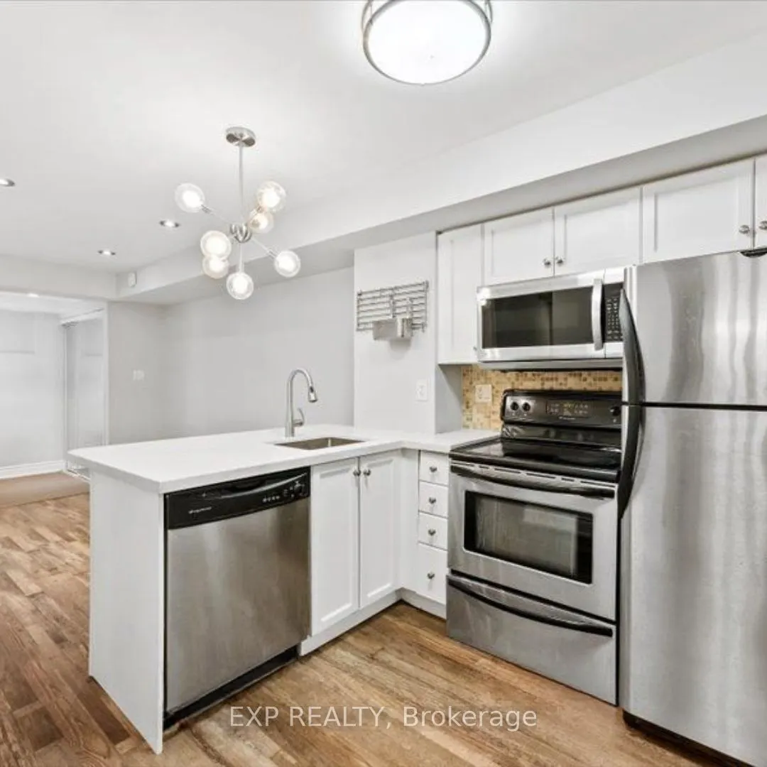 10 Laidlaw Street, #Th725