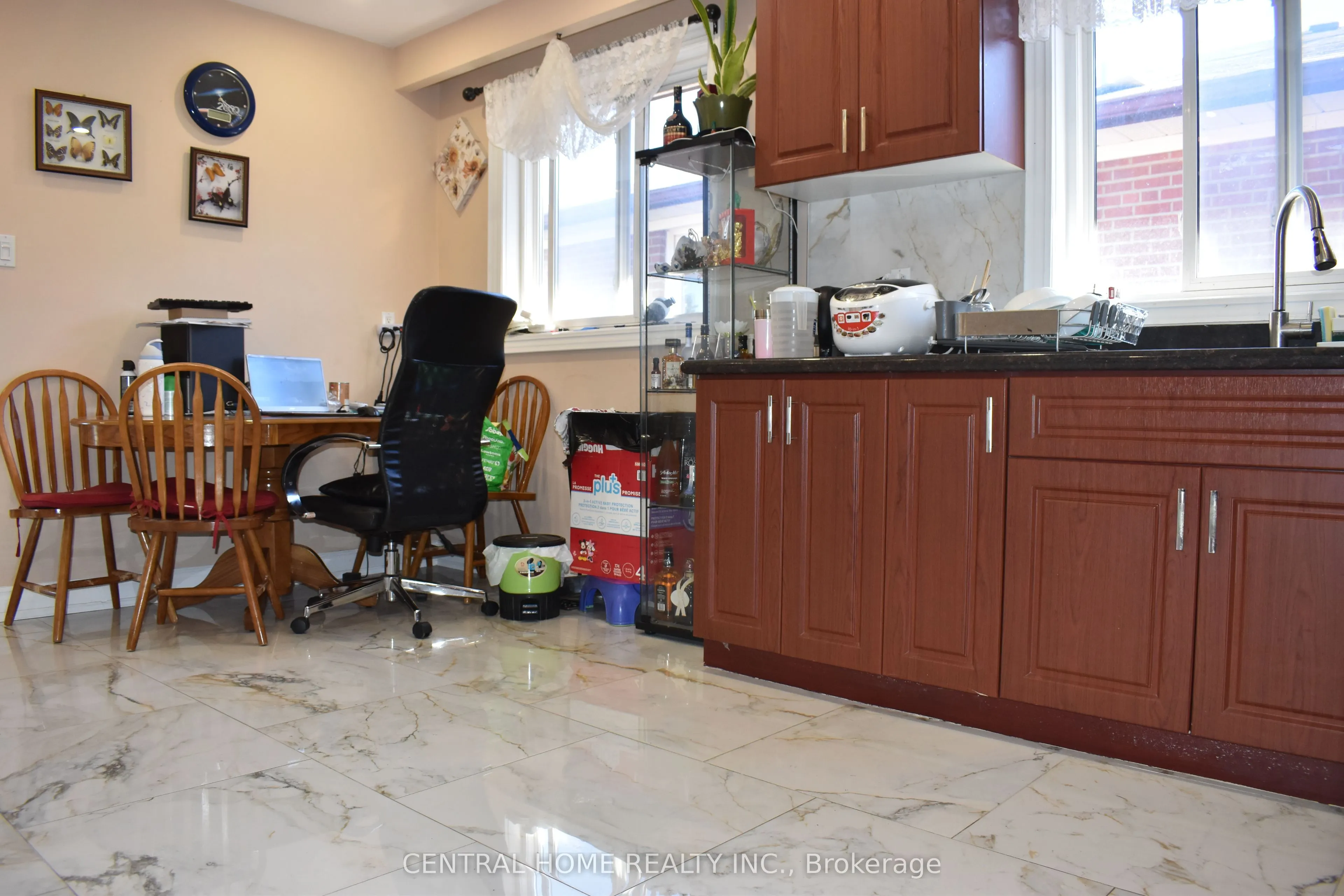 59 Blaney Crescent