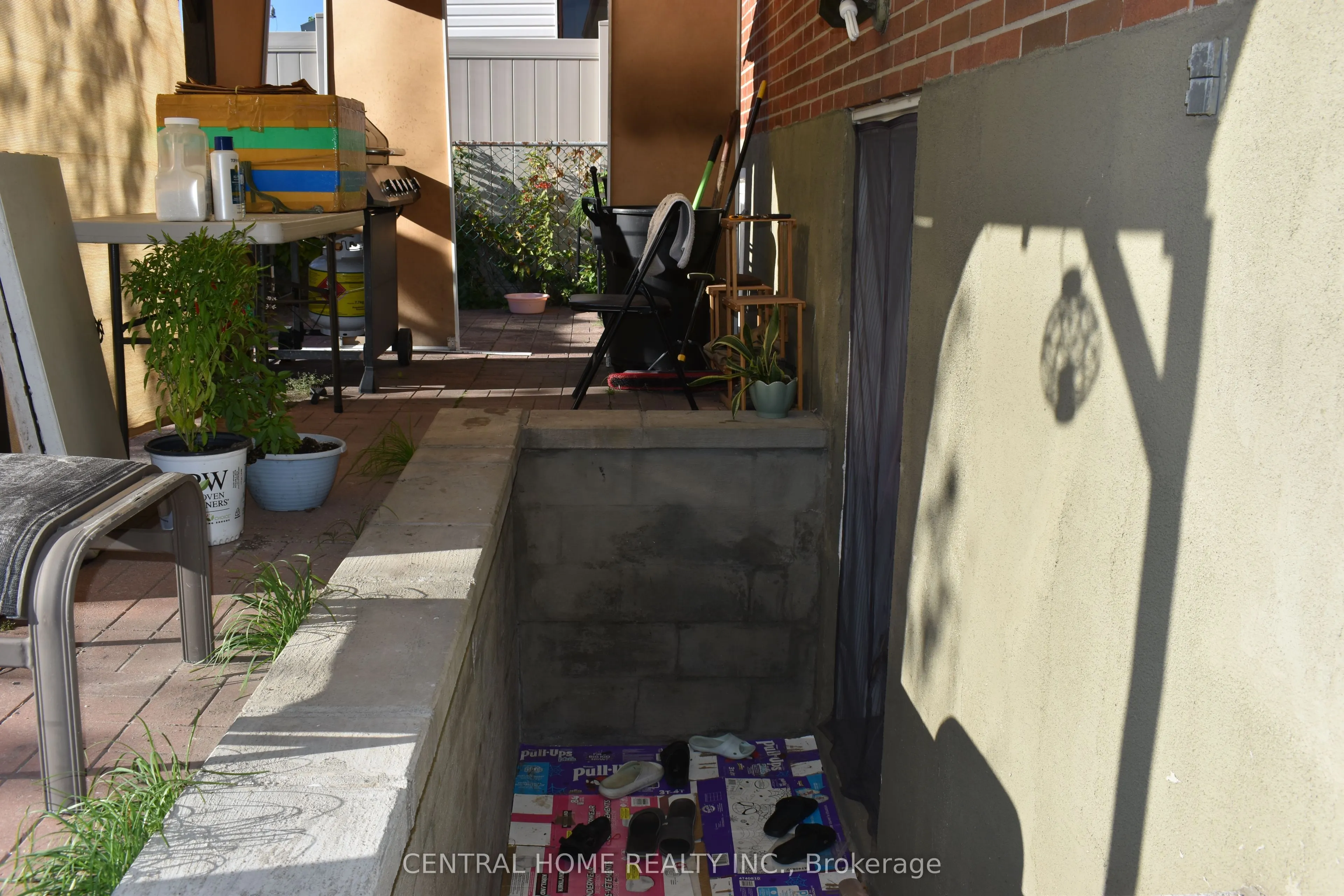 59 Blaney Crescent