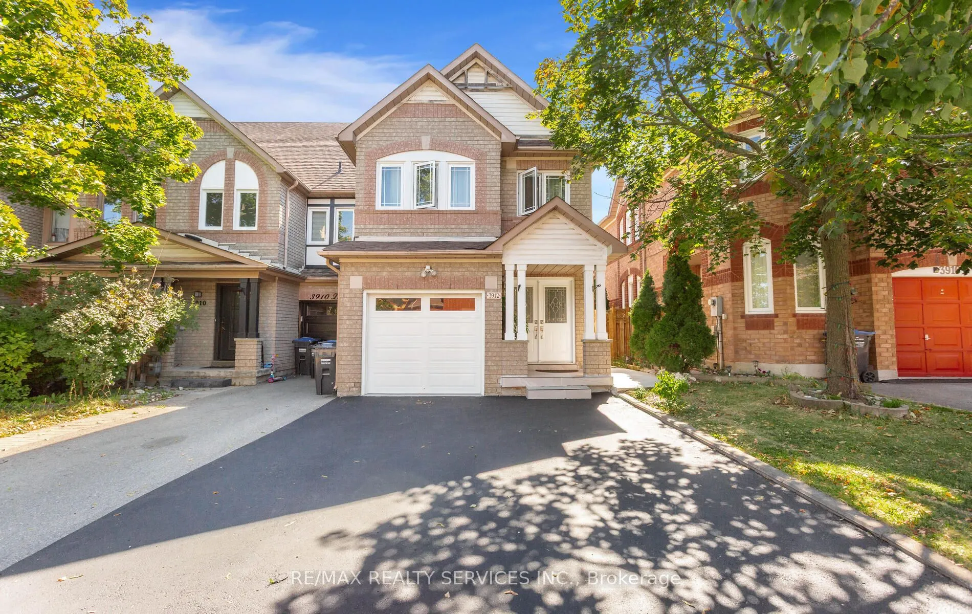 3912 Zenith Court
