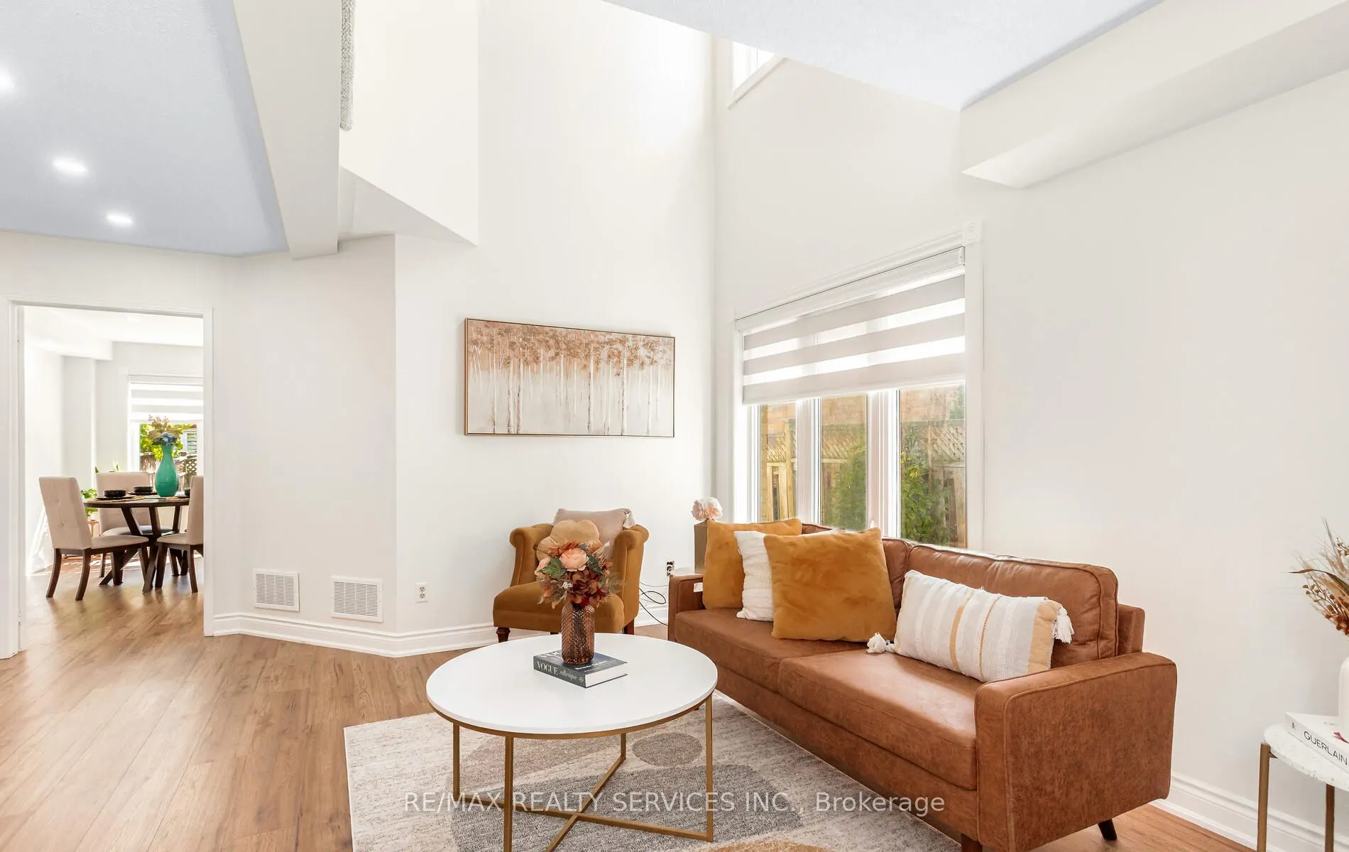 3912 Zenith Court