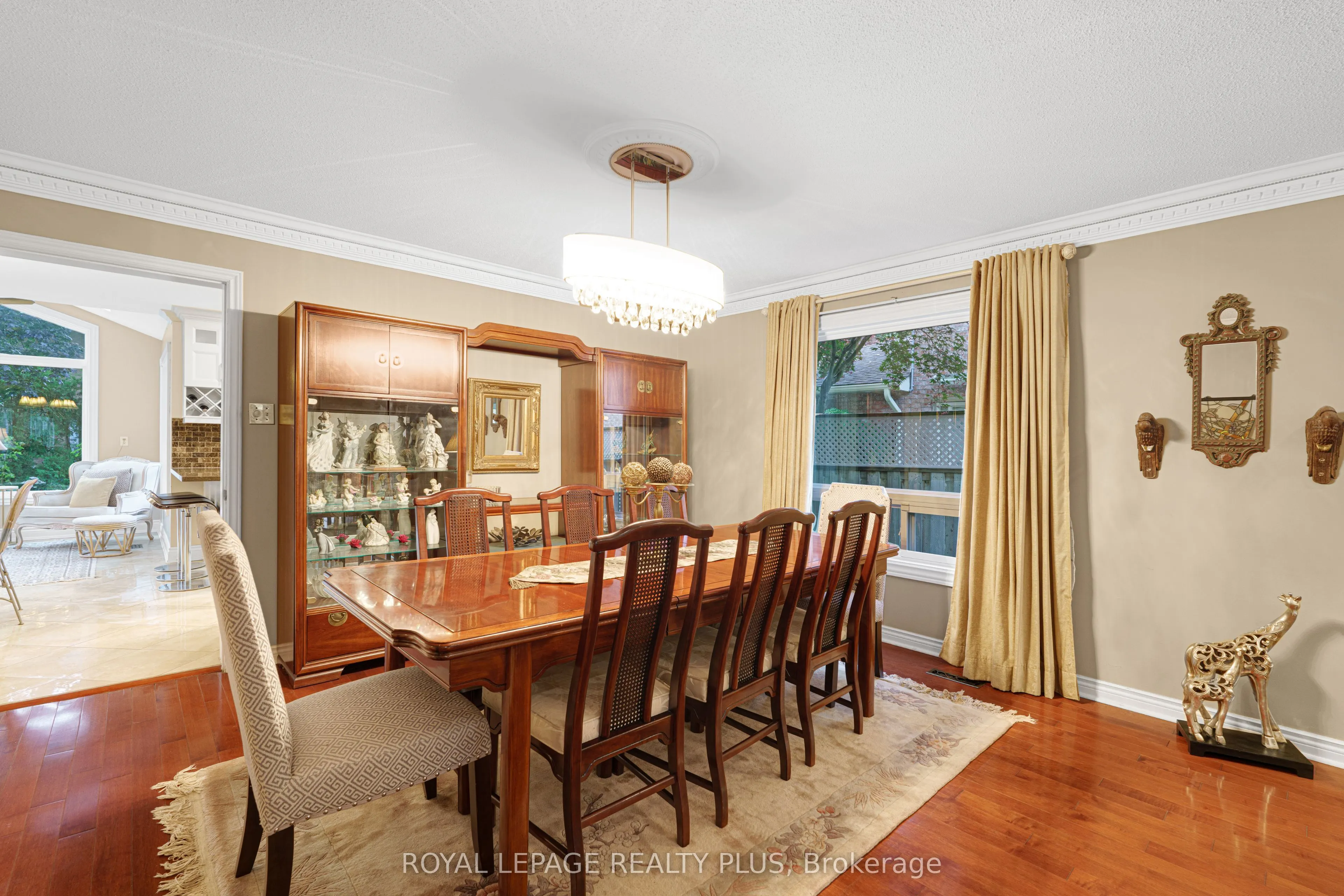 1760 Featherston Court