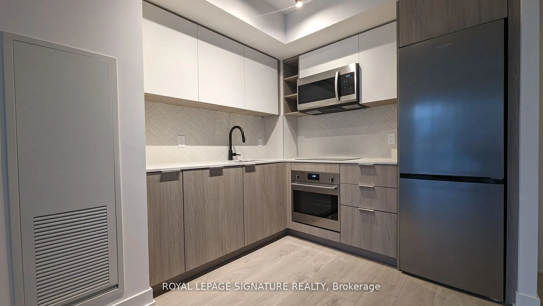 36 Zorra Street, #408