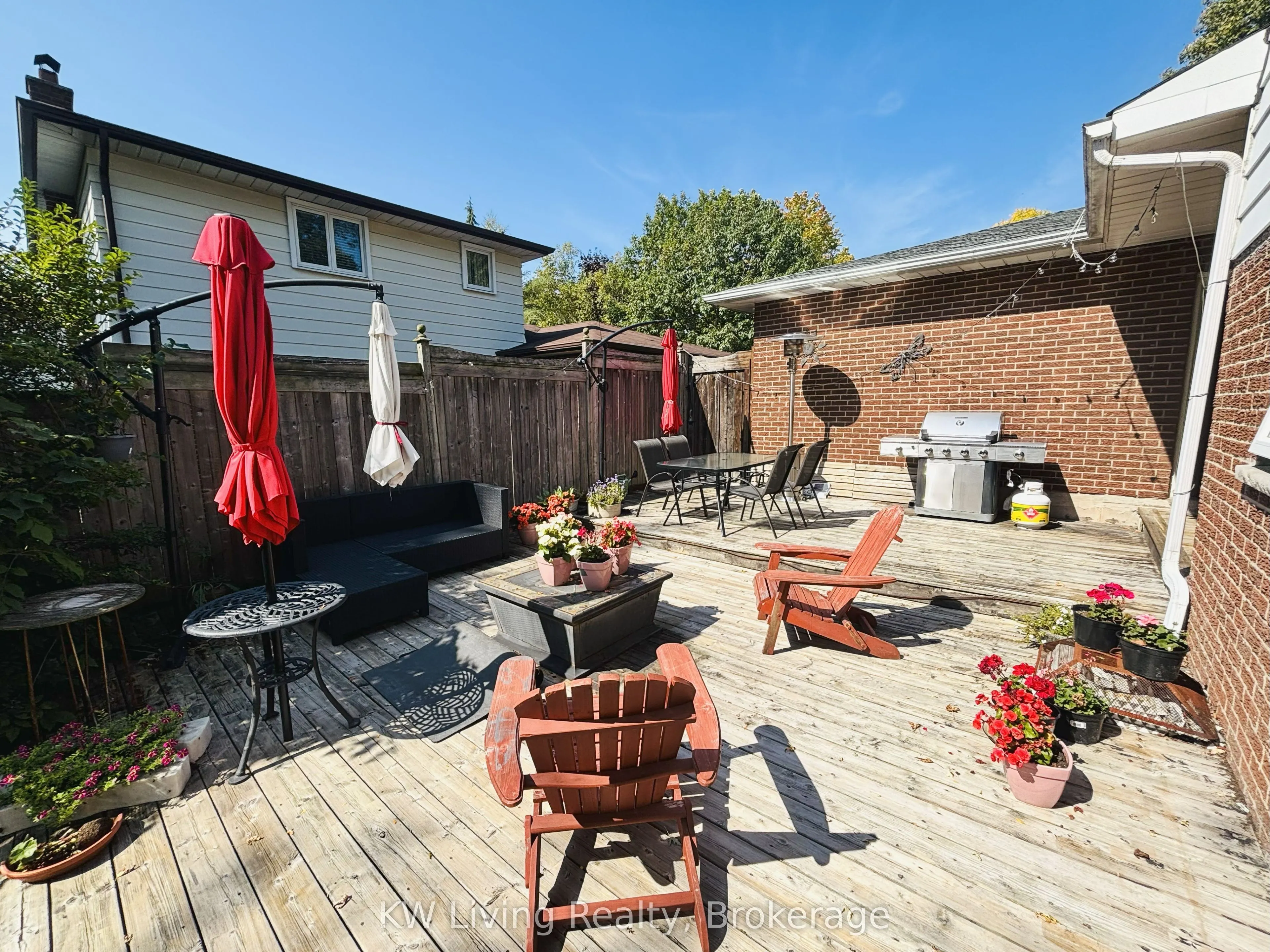 2084 Thornlea Drive