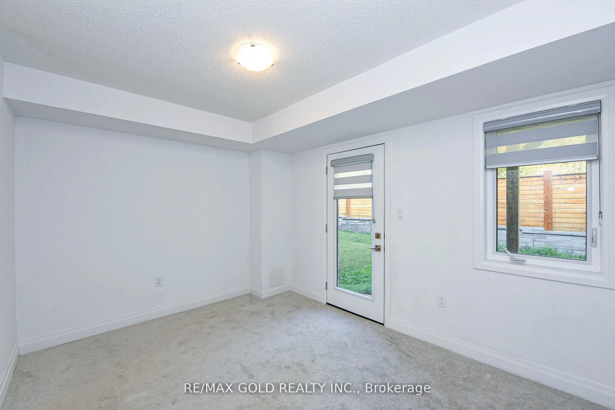 48 Windtree Way