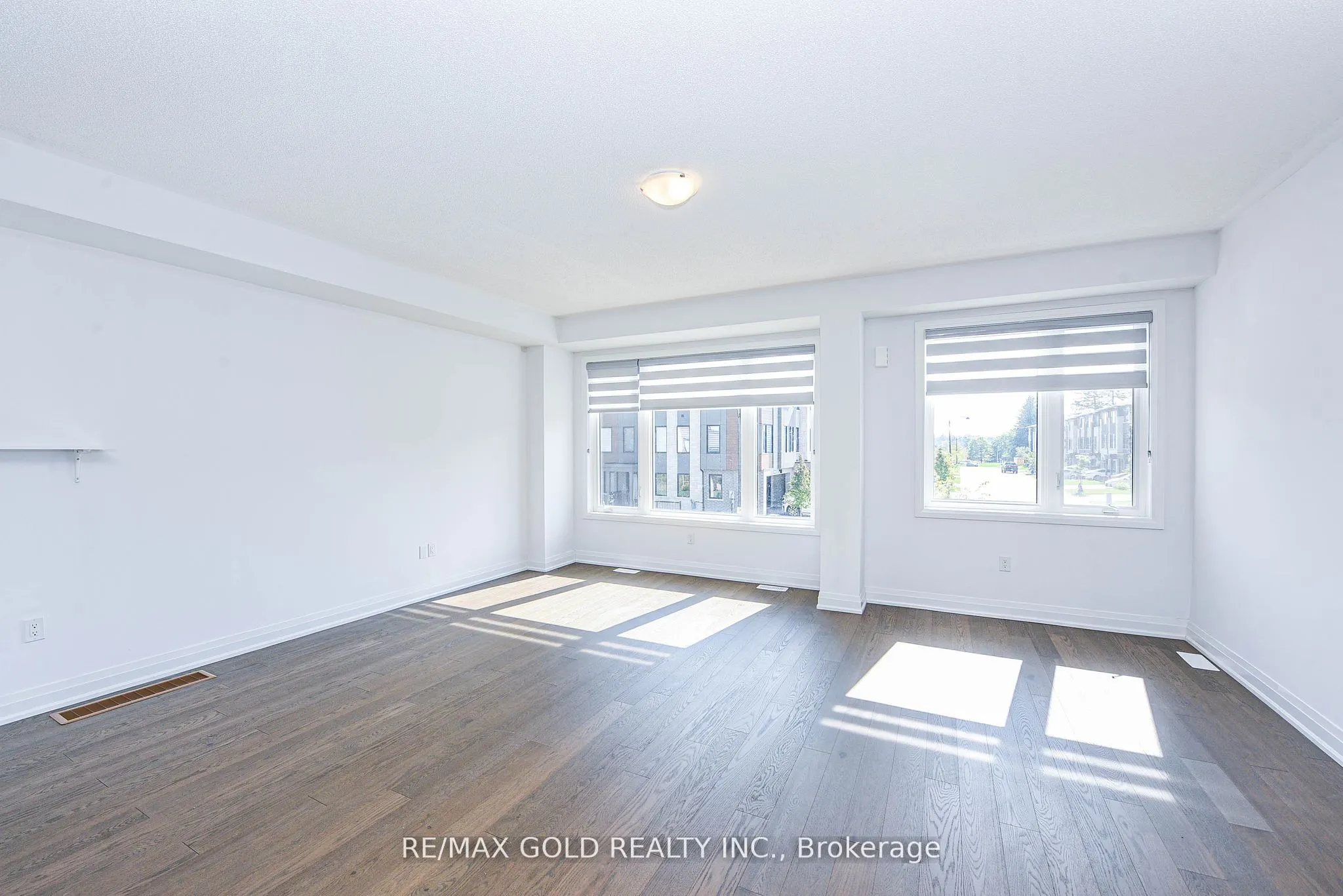 48 Windtree Way
