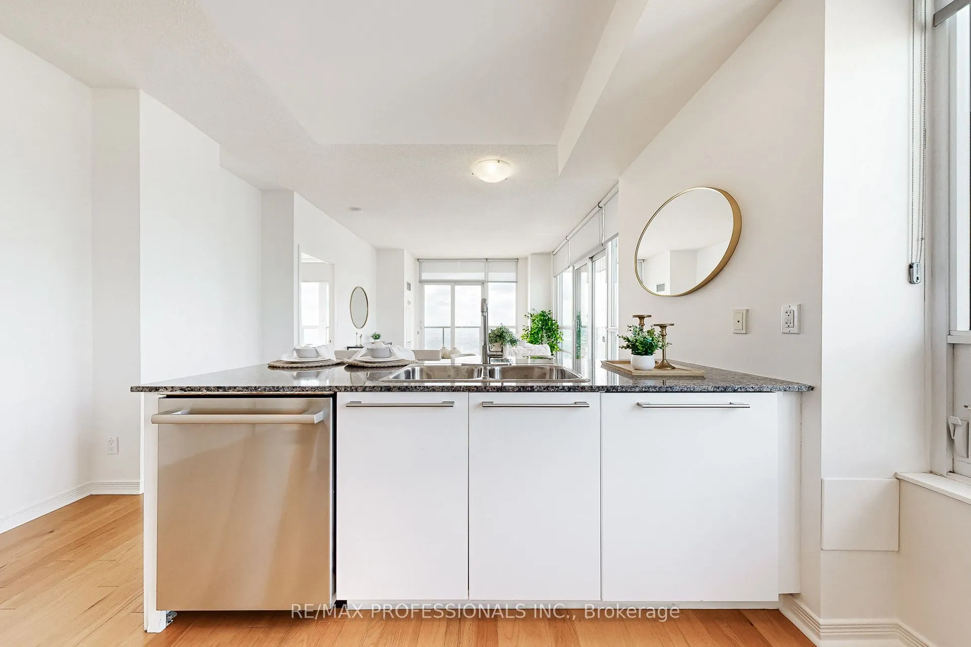 2230 Lake Shore Boulevard W, #4203