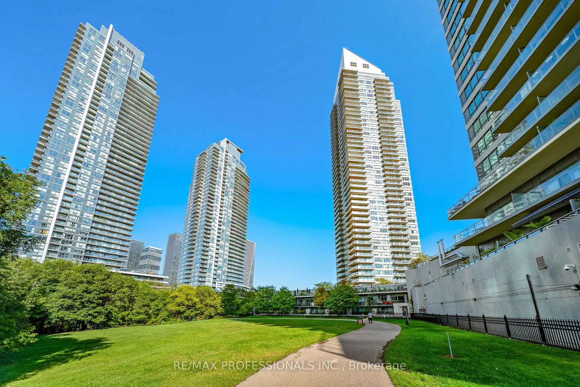 2230 Lake Shore Boulevard W, #4203